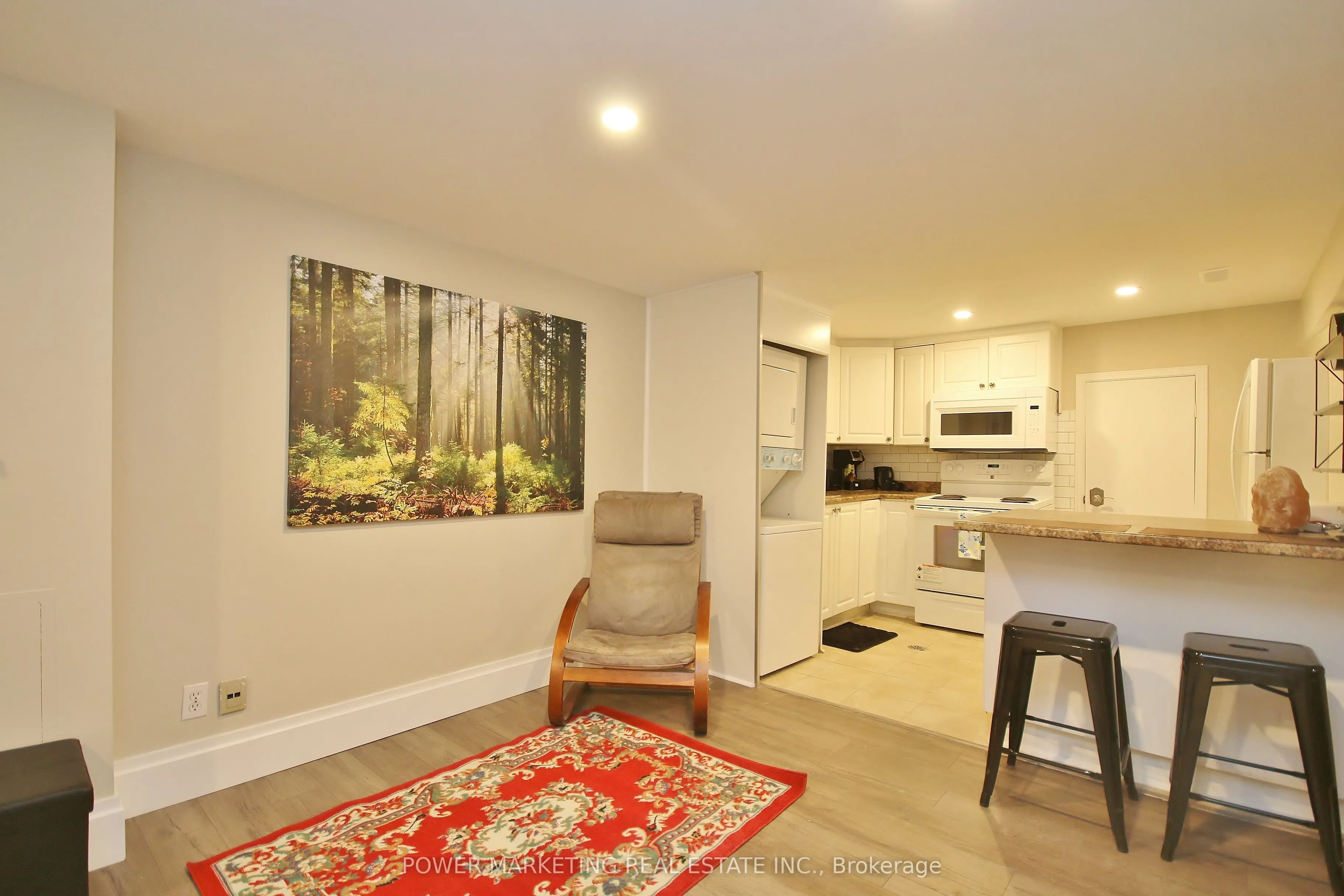 835 MONTREAL Road, #A