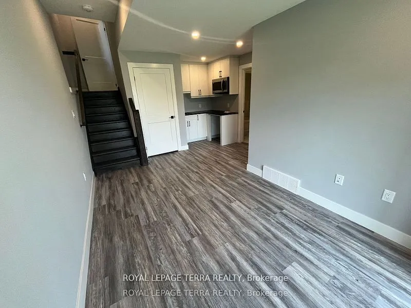 3557 Colonel Talbot Road, #3
