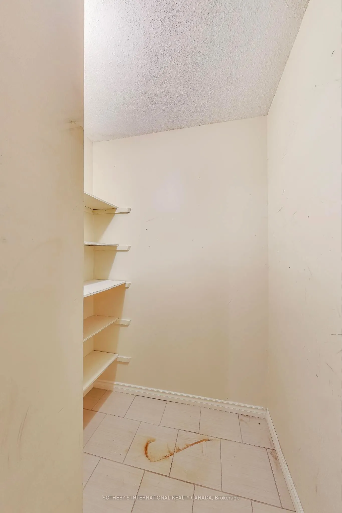10 Ajax Street, #104