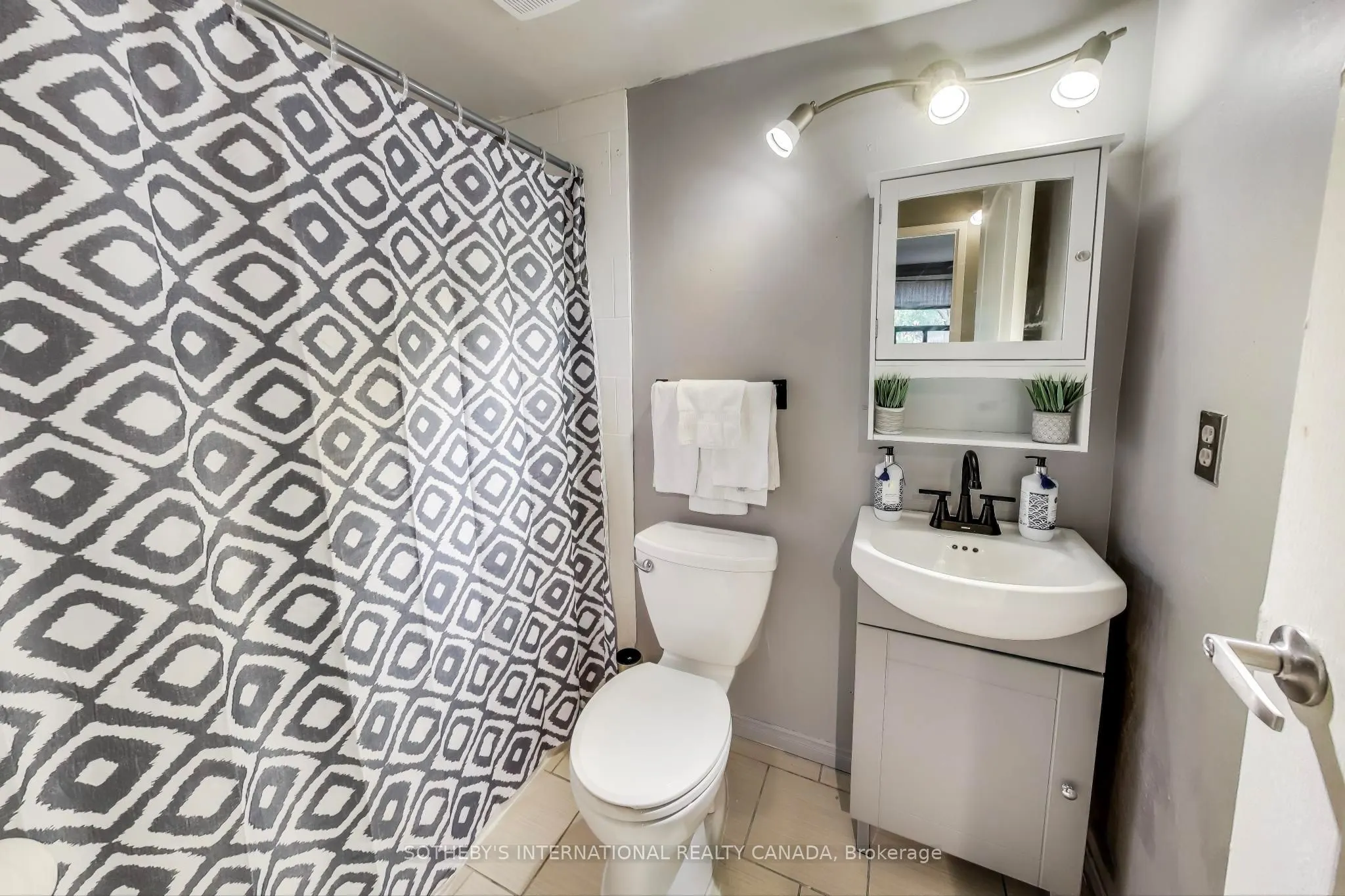 10 Ajax Street, #104
