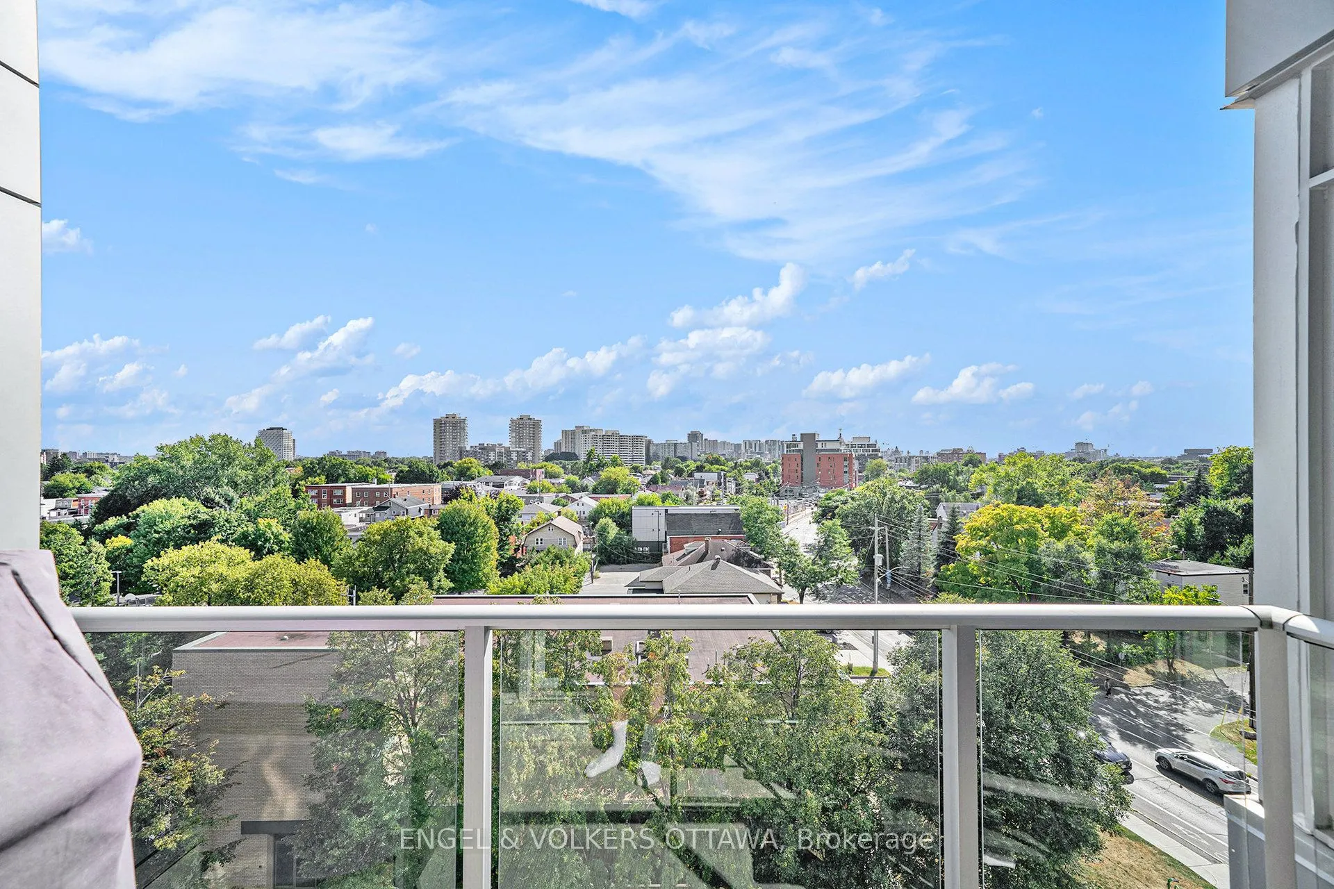 7 Marquette Avenue, #605