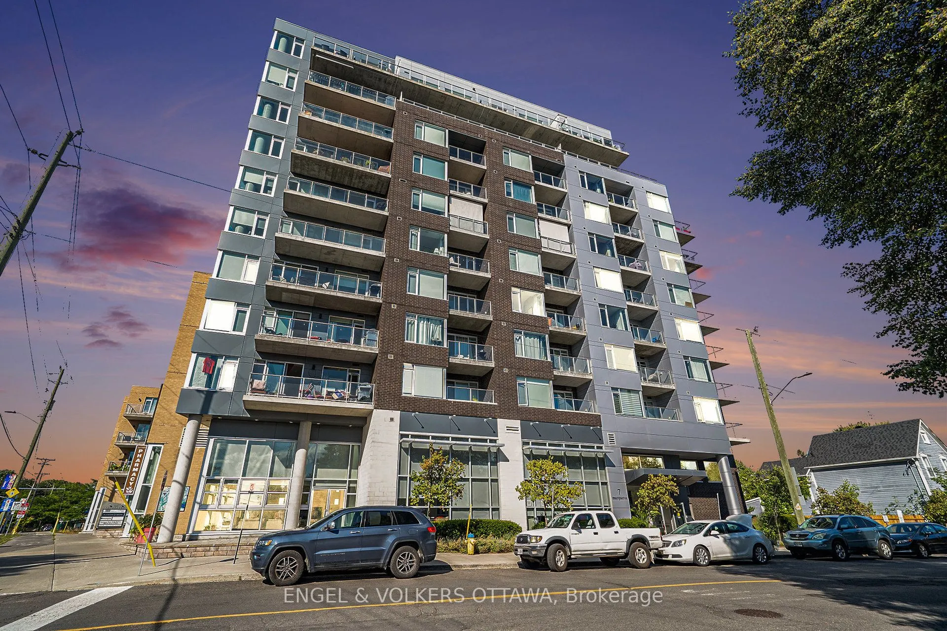 7 Marquette Avenue, #605