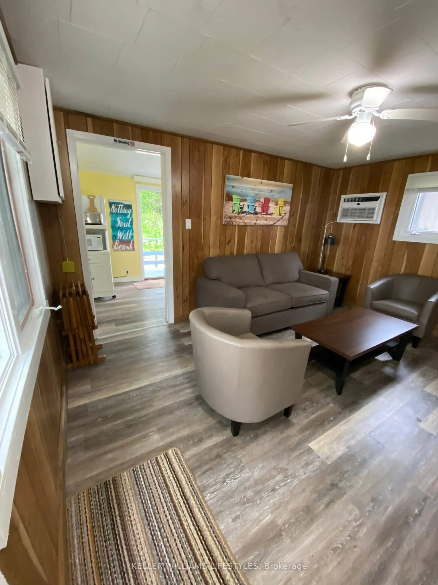 8B Robinson Street, #17
