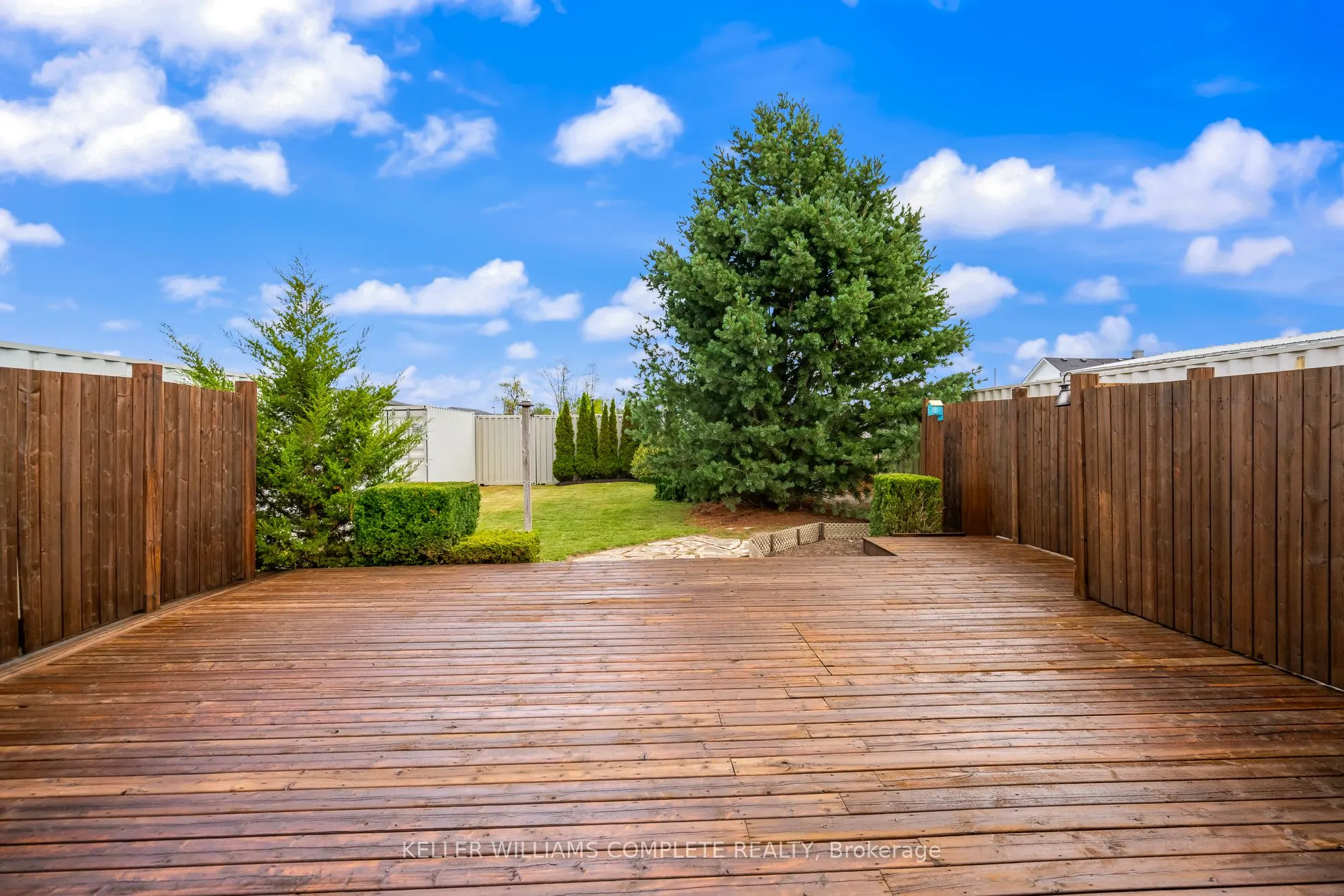 1076 Spears Road