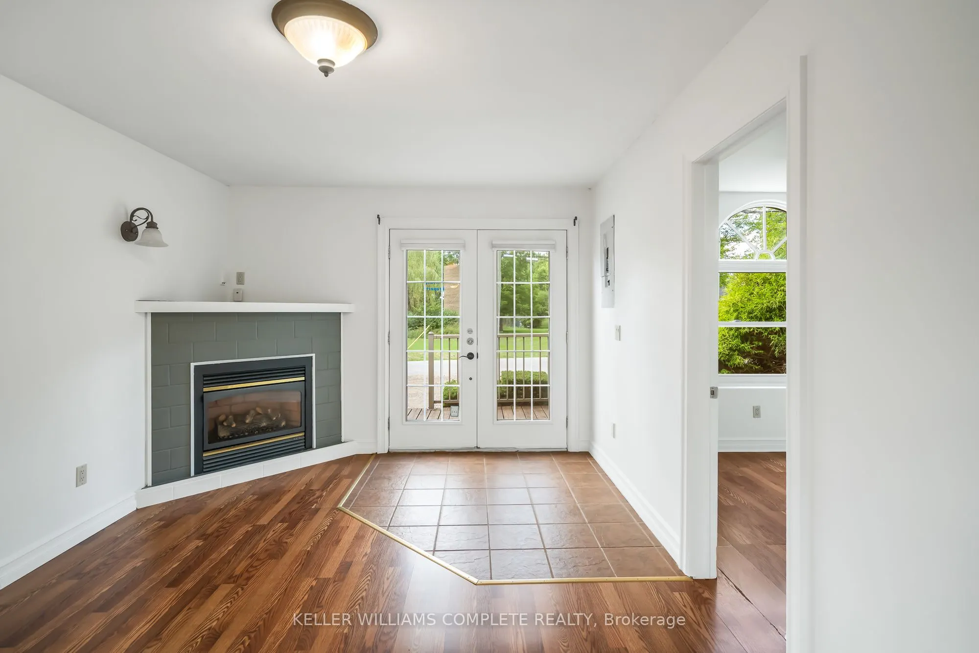 1076 Spears Road