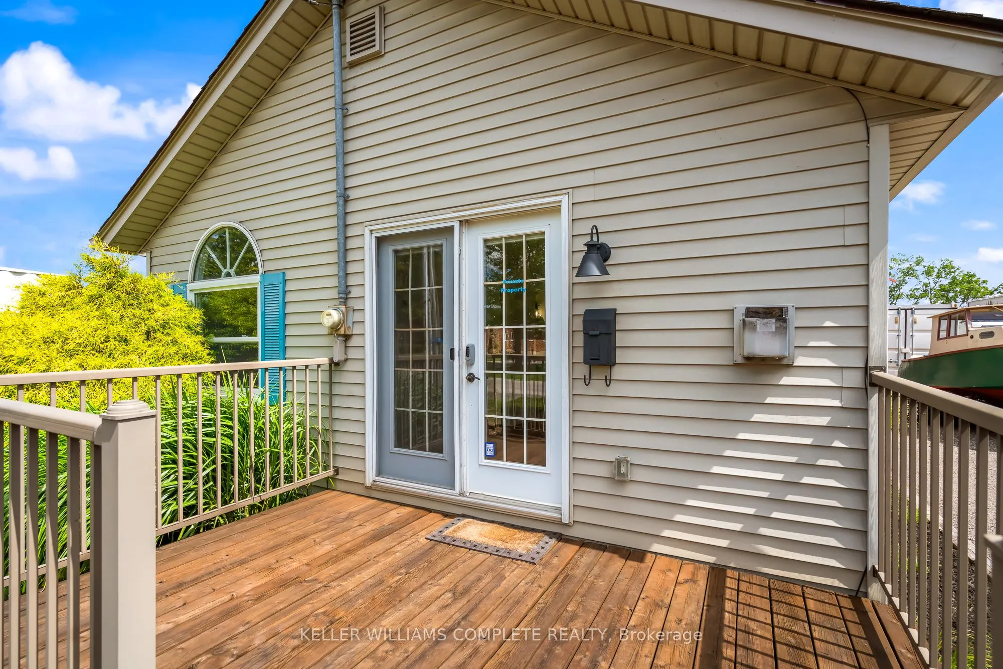 1076 Spears Road