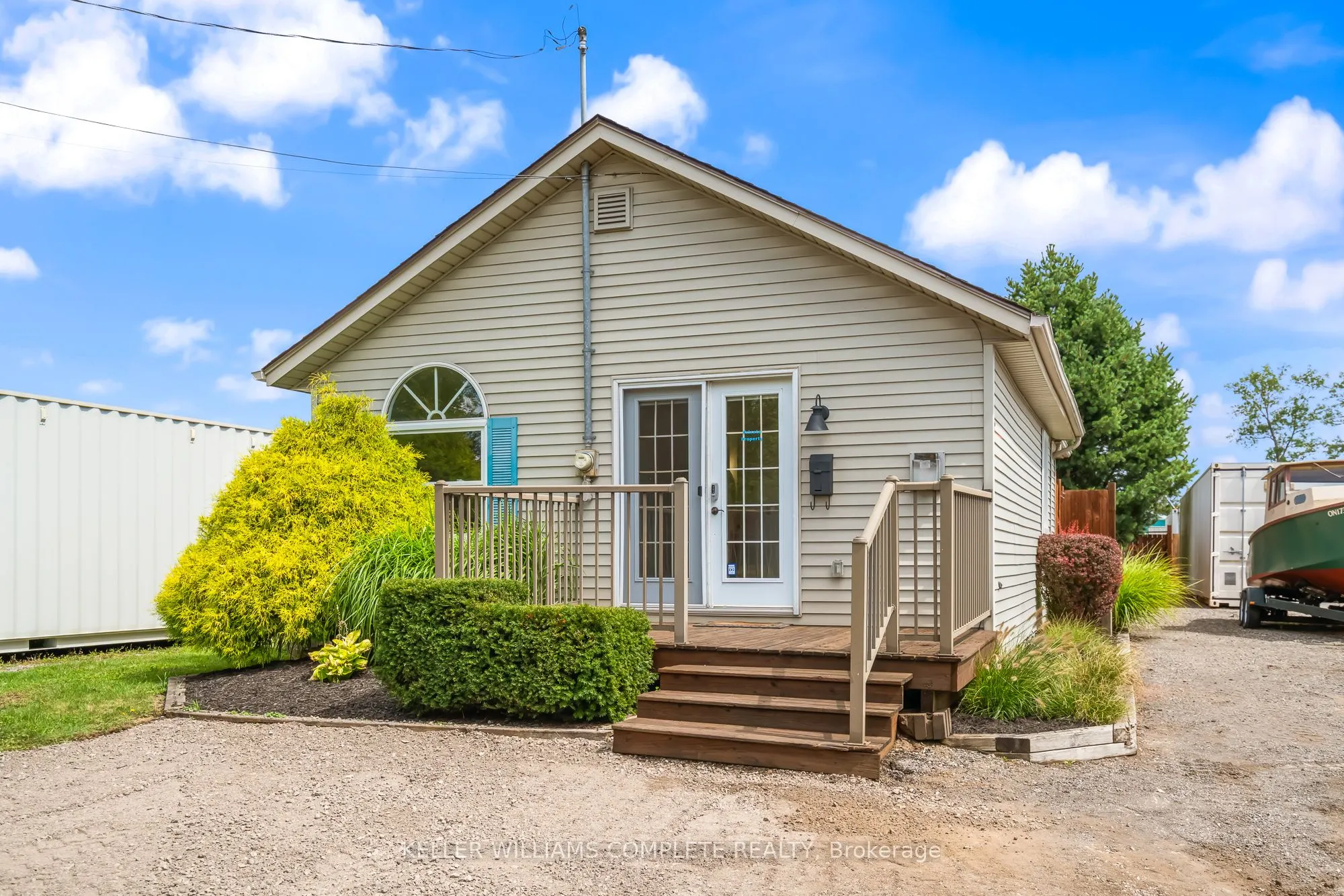 1076 Spears Road