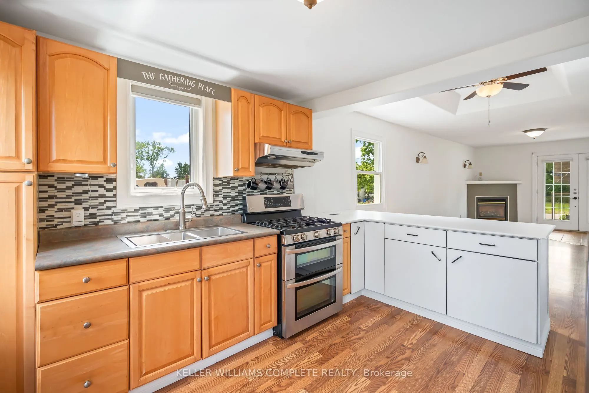 1076 Spears Road