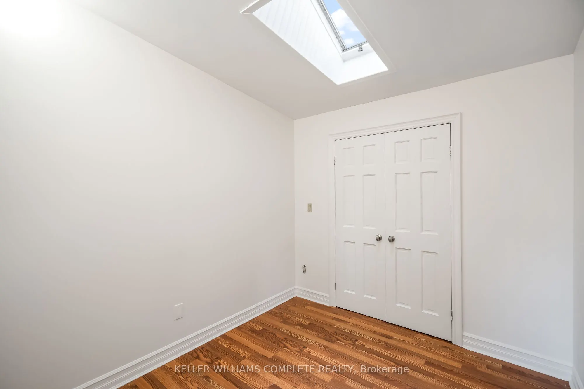 1076 Spears Road