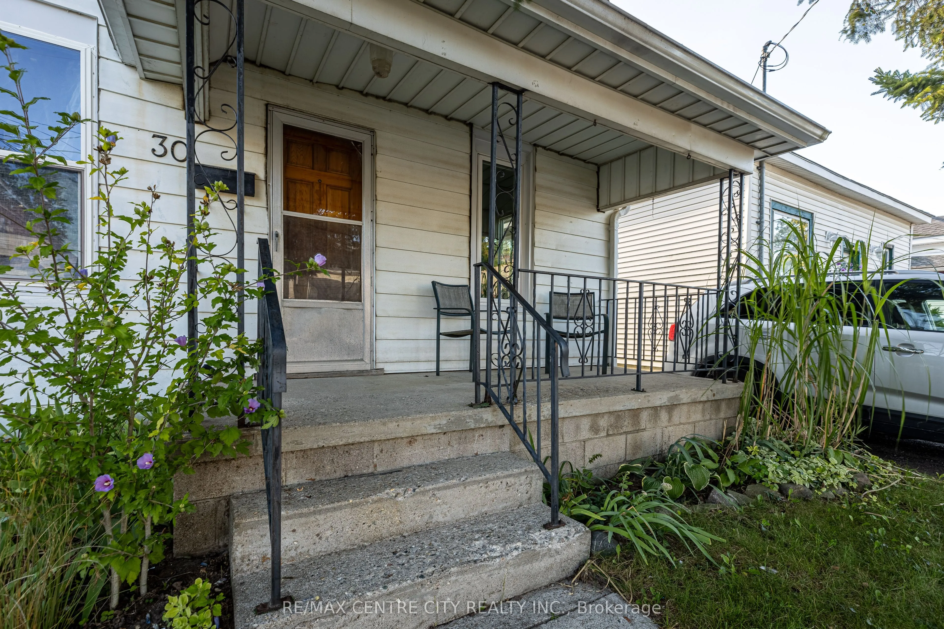30 Yarwood Street