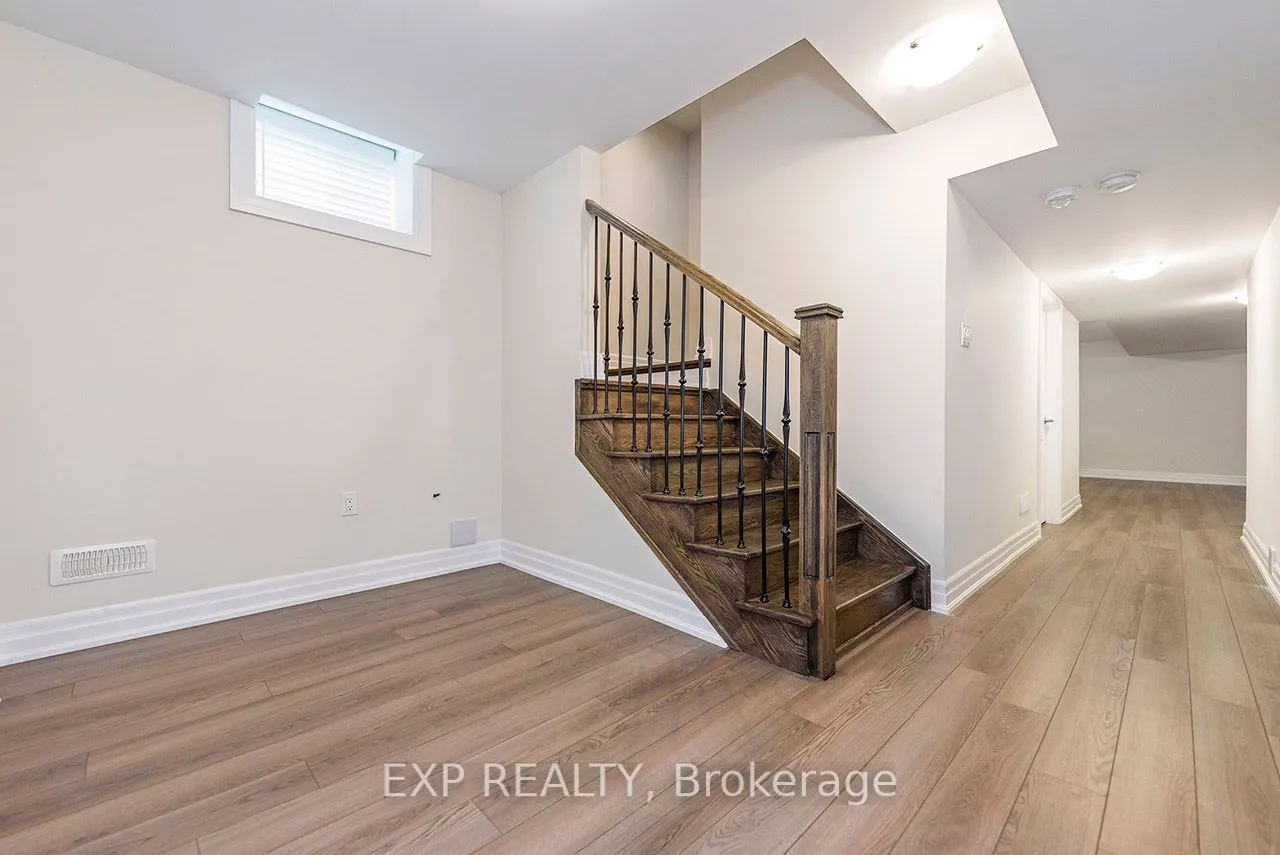 35 Windsor Circle