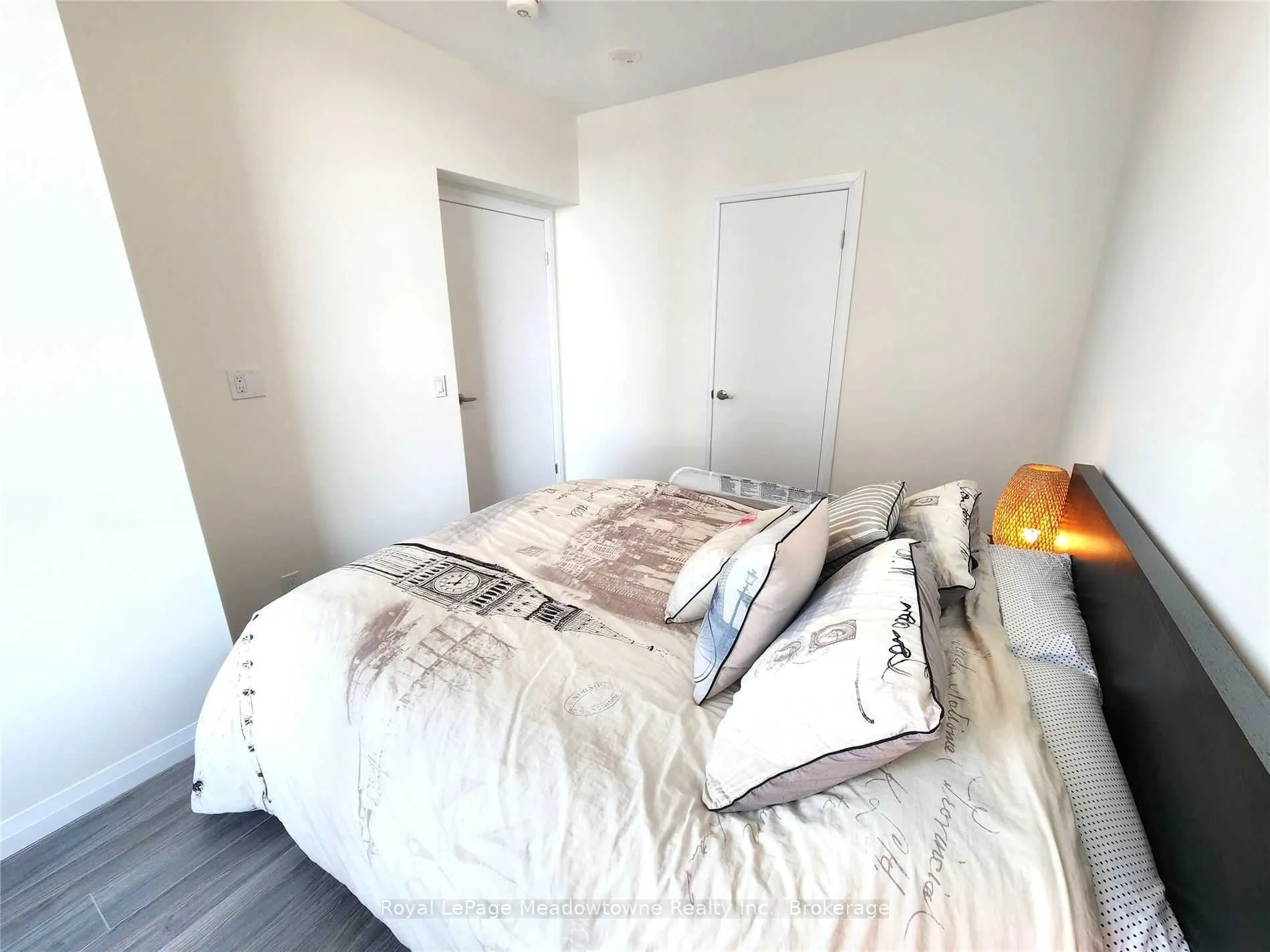 104 Garment Street, #1605