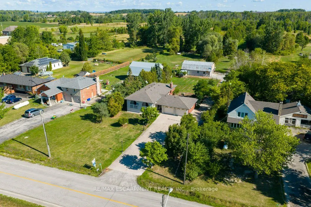 595 Green Mountain Road E