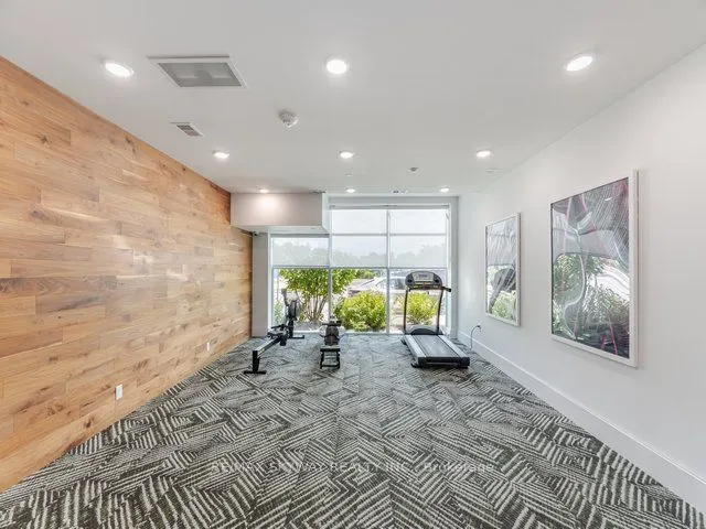 1880 Gordon Street, #409