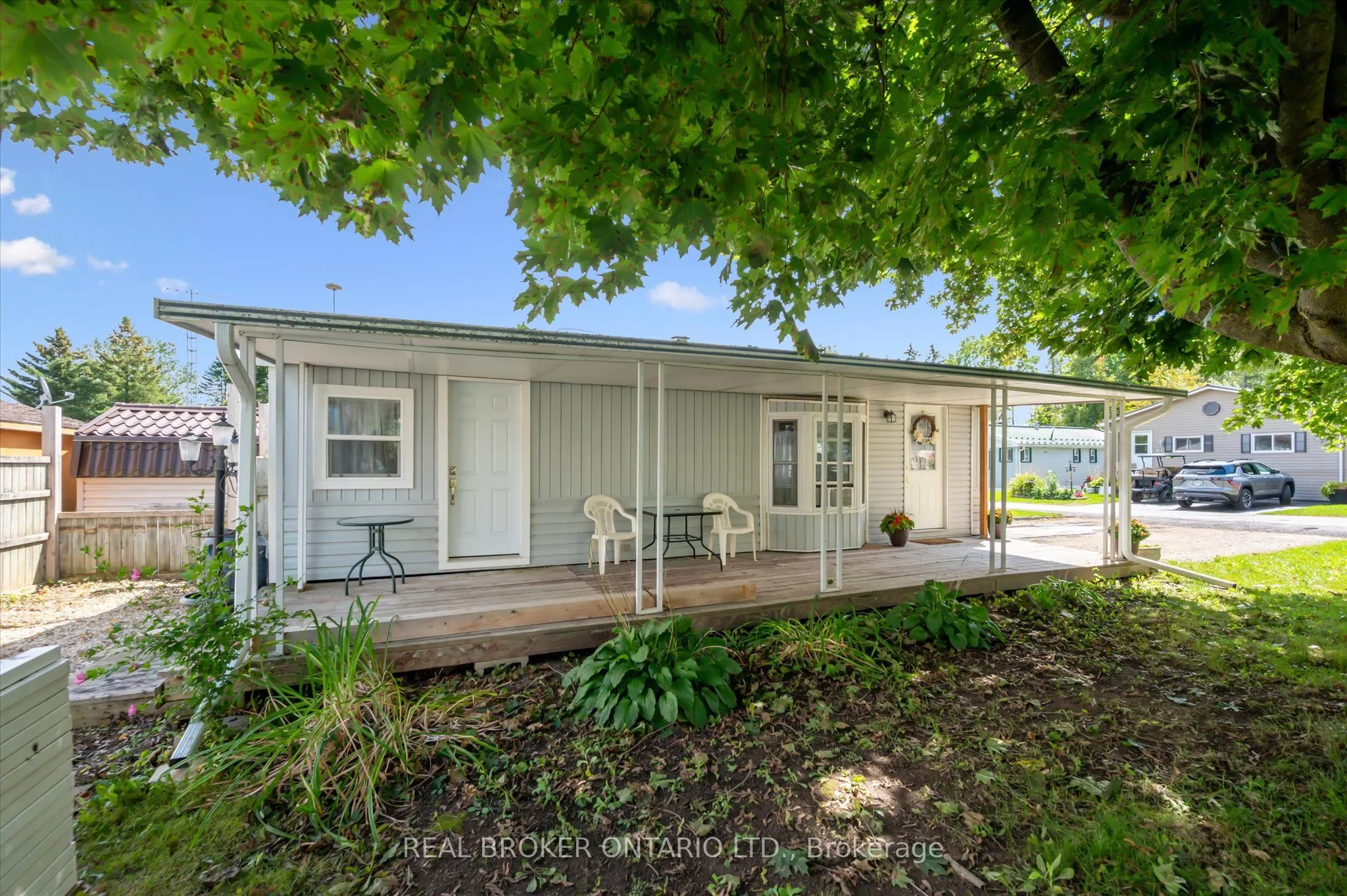 445 Pine Pass
