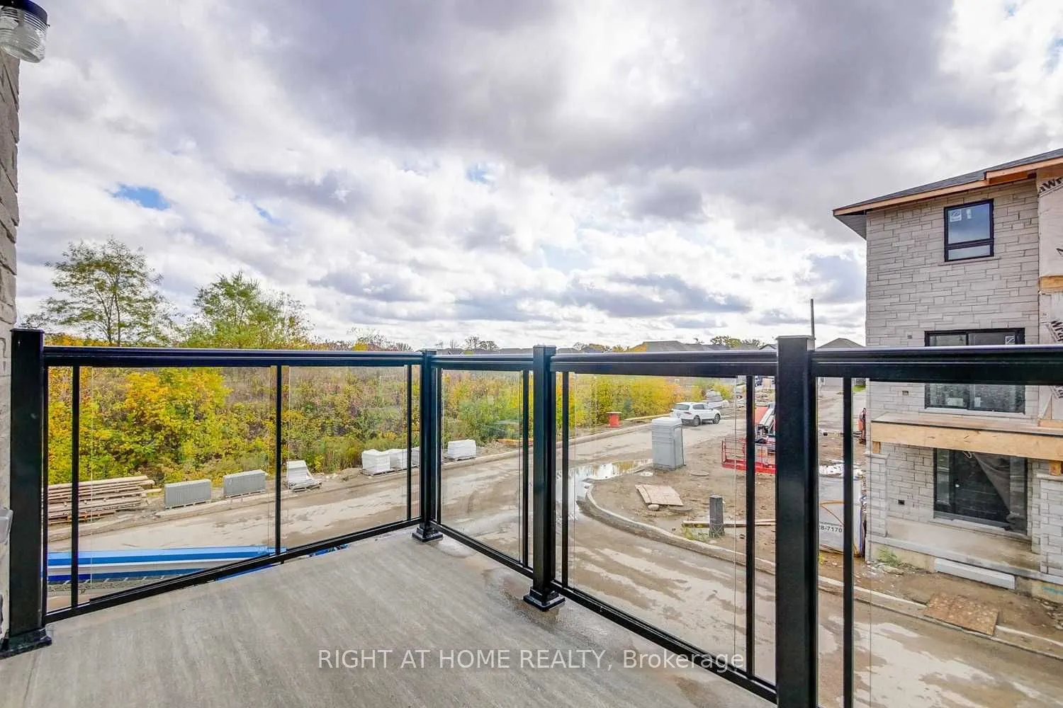 51 Sparrow Avenue, ##45