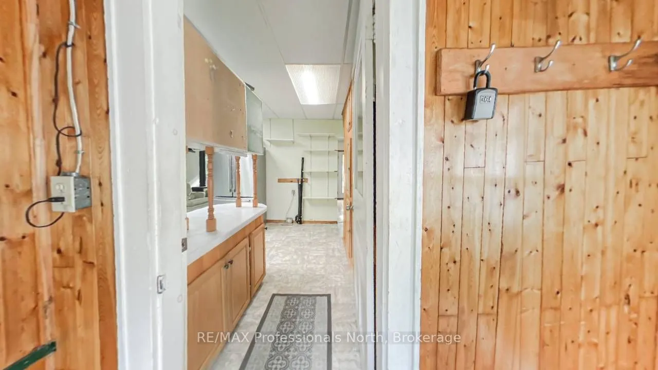 49 Beach Road