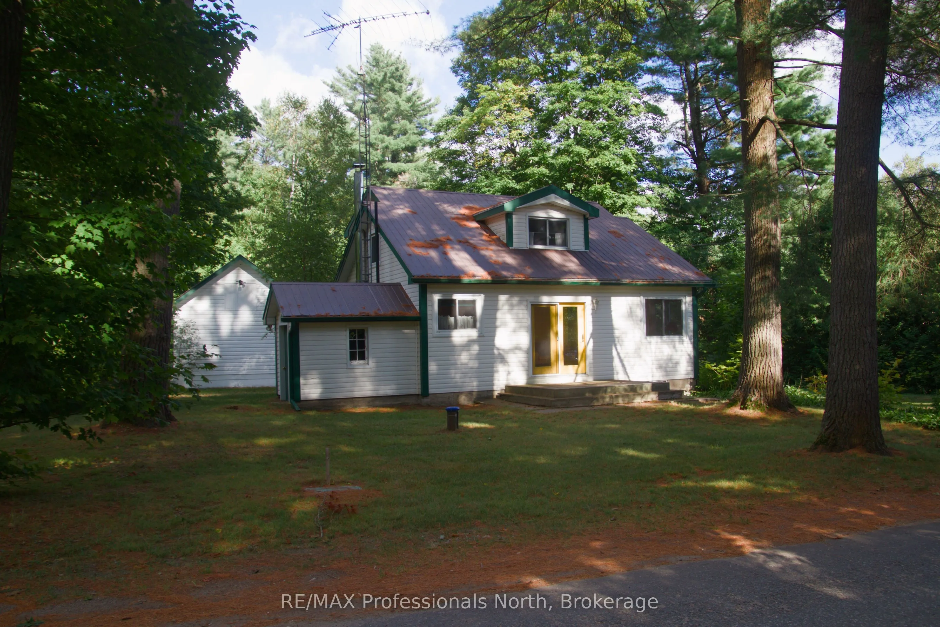 49 Beach Road