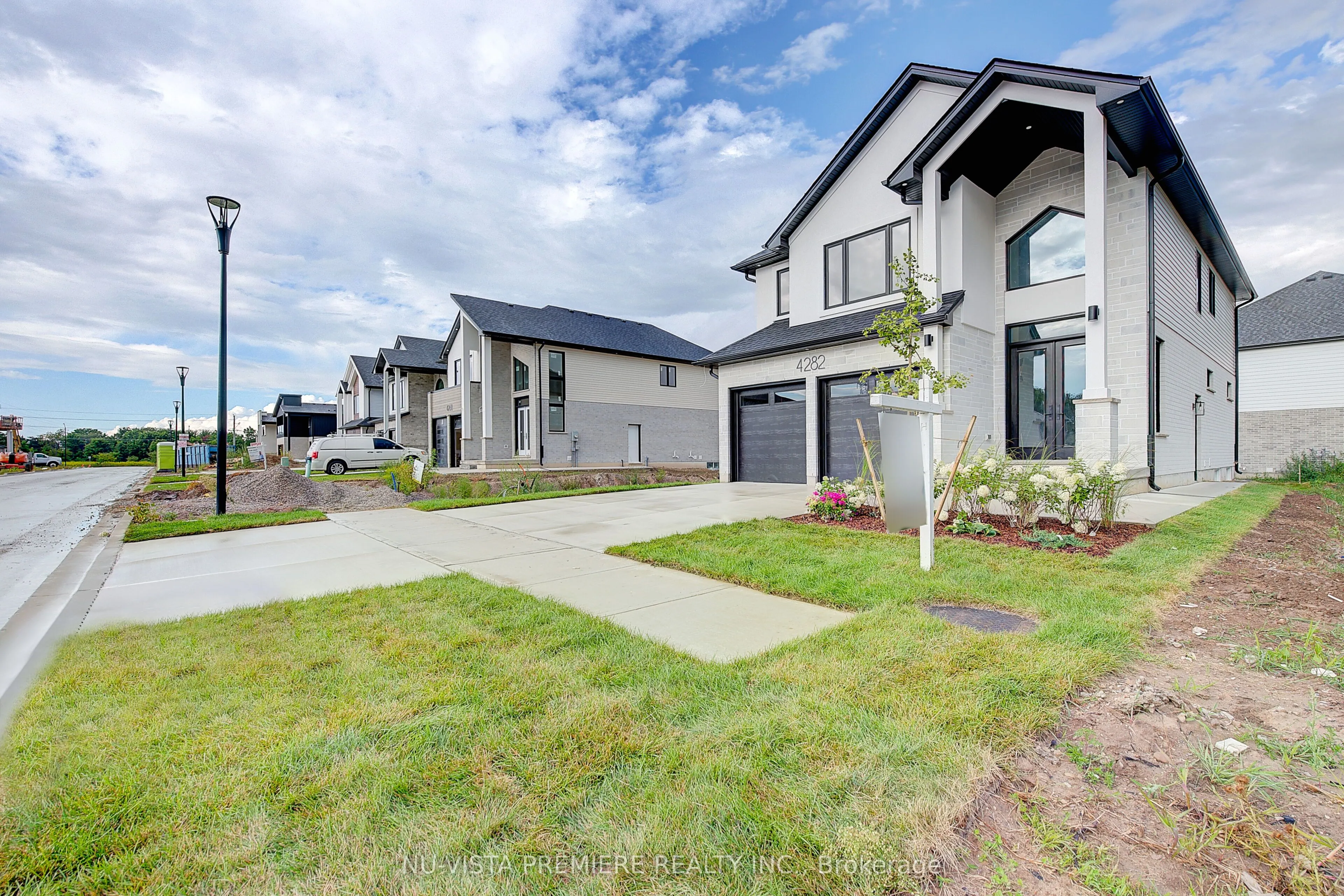 4282 Liberty Crossing
