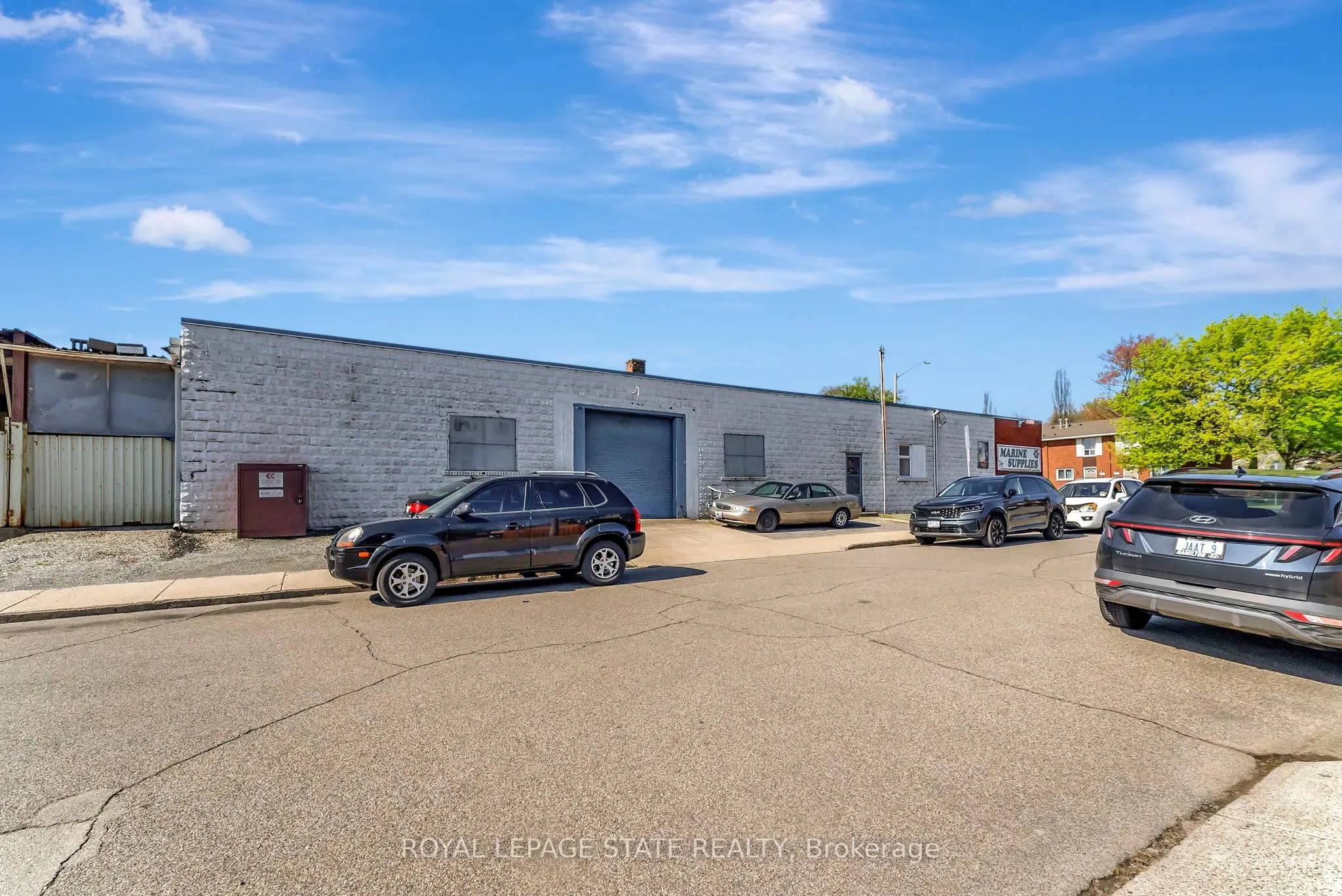 522 James Street N