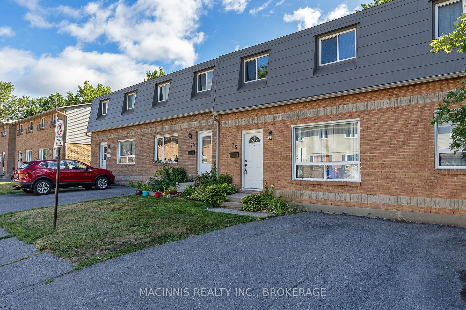76 Rosemund Crescent, #41