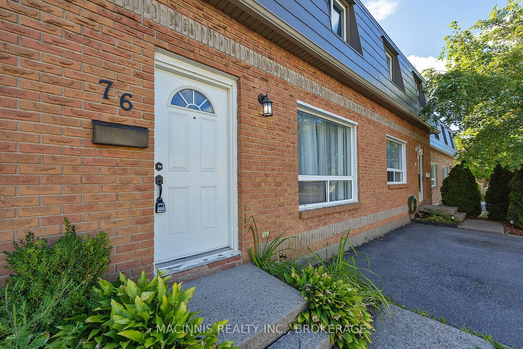 76 Rosemund Crescent, #41
