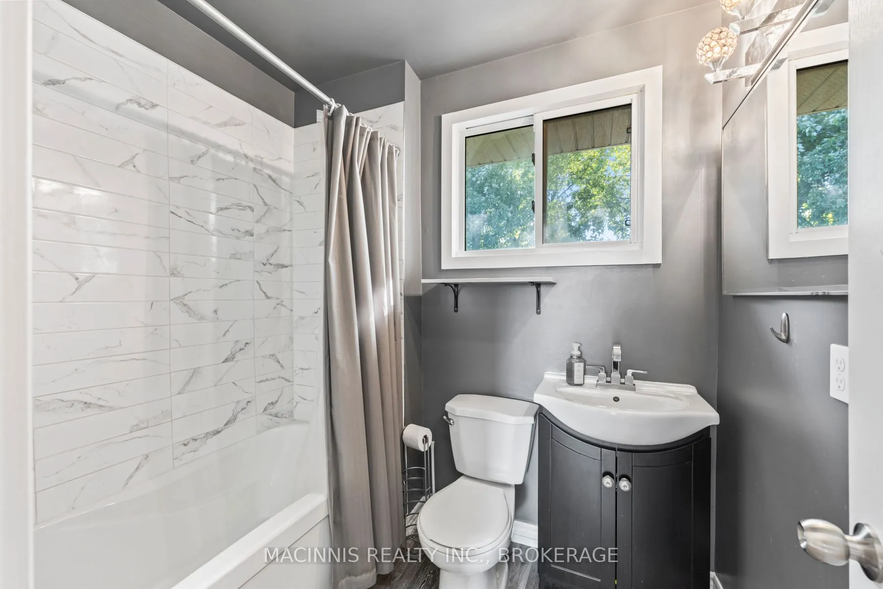 76 Rosemund Crescent, #41