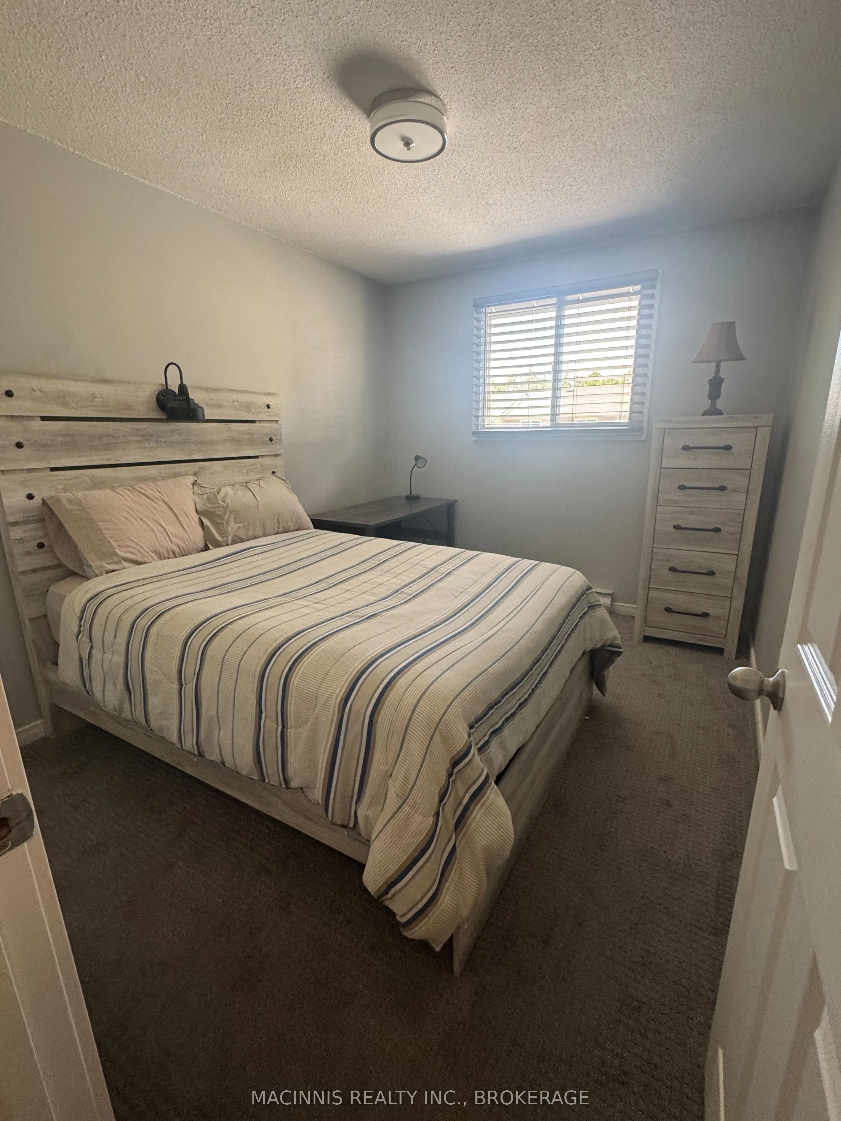76 Rosemund Crescent, #41