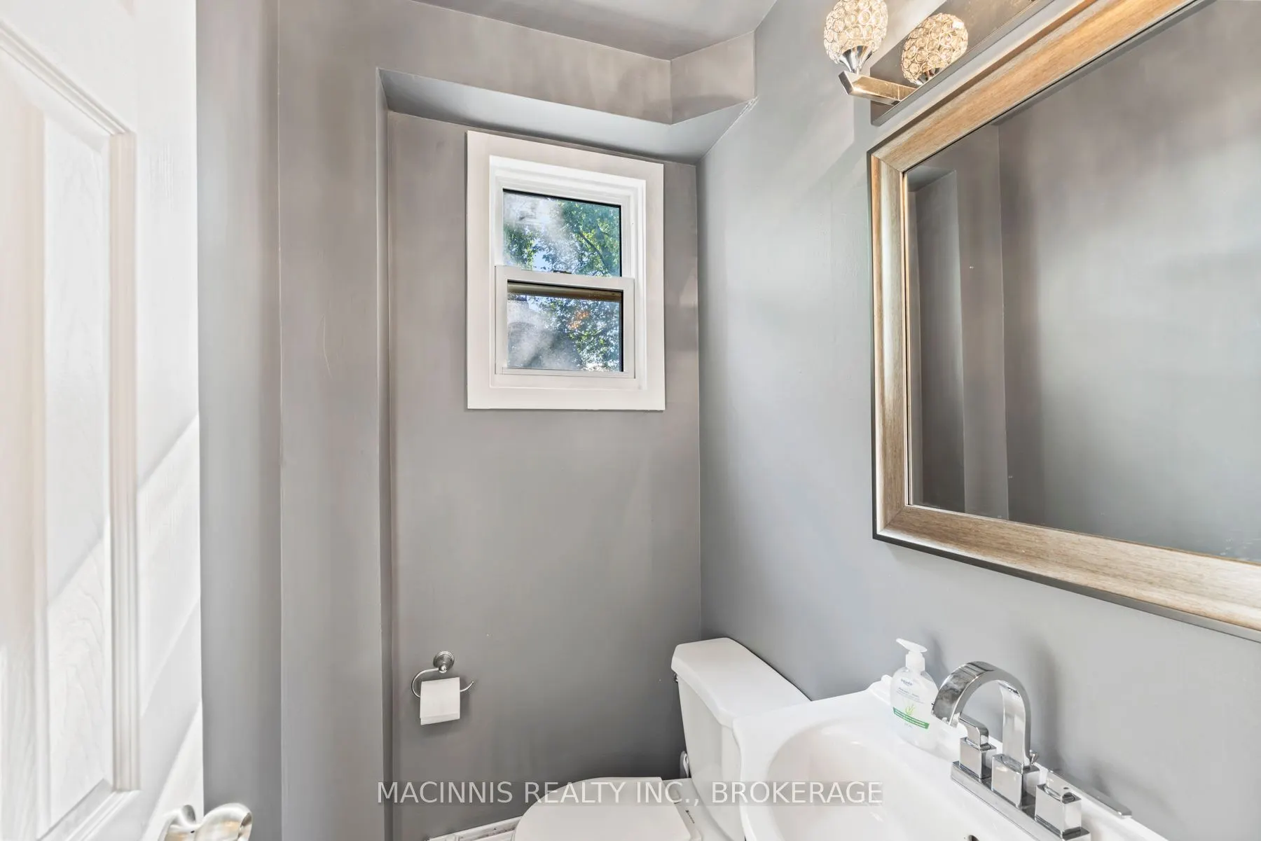 76 Rosemund Crescent, #41