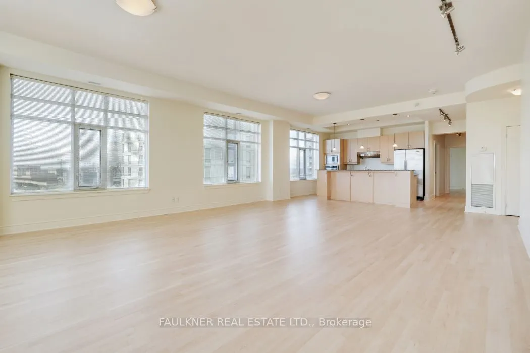 85 Bronson Avenue, #1601