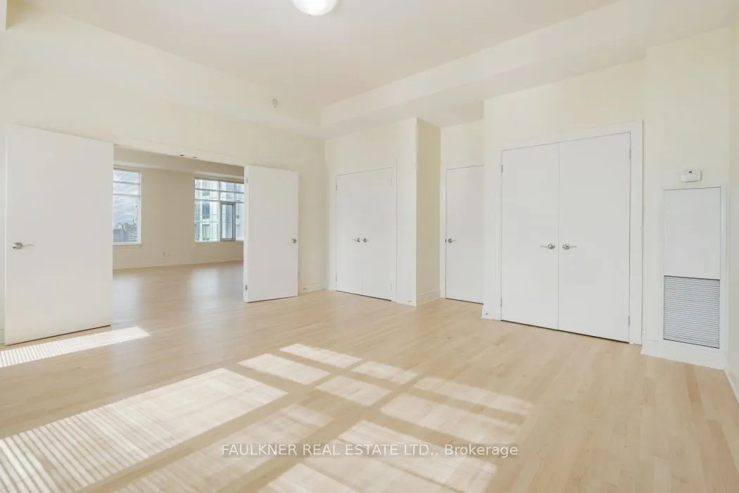 85 Bronson Avenue, #1601