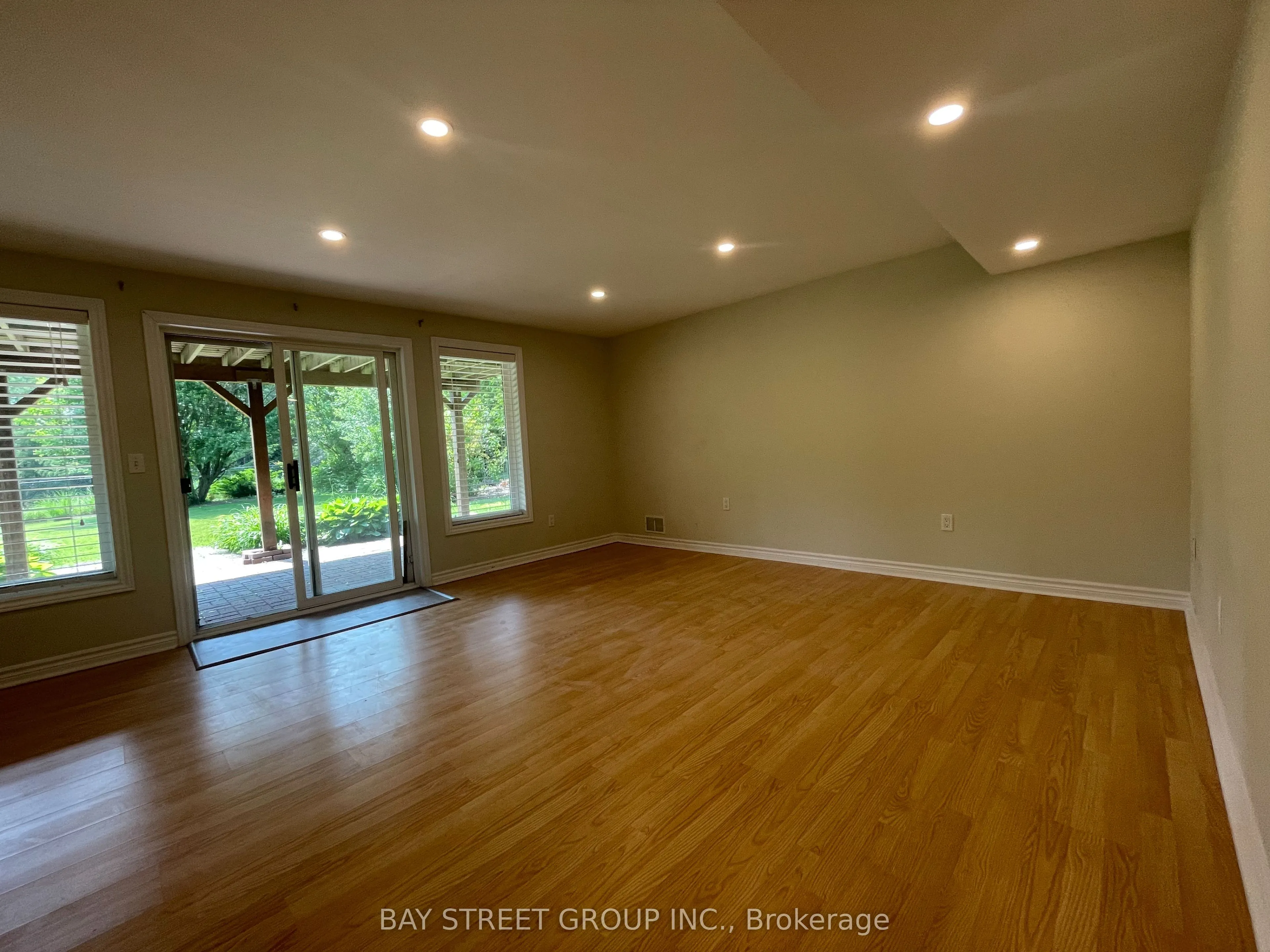 19 Silversmith Court