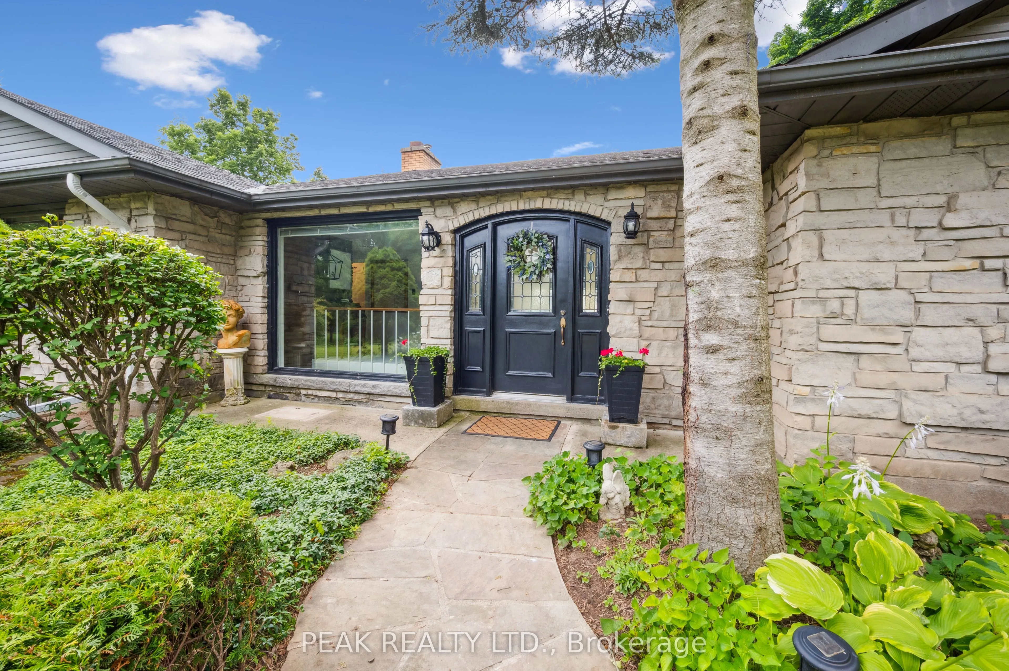 91 Limerick Drive