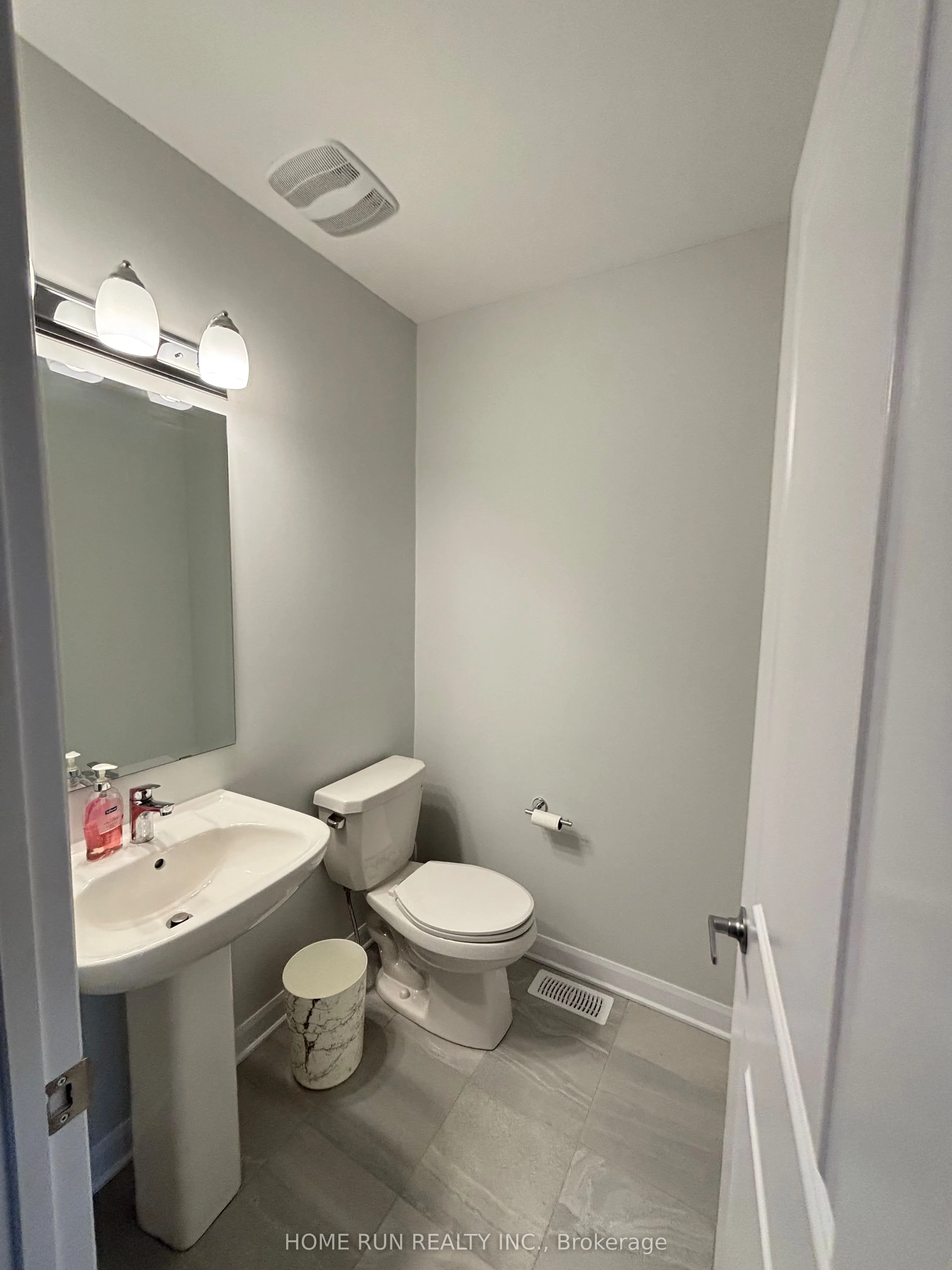 235 Elsie Macgill Walk