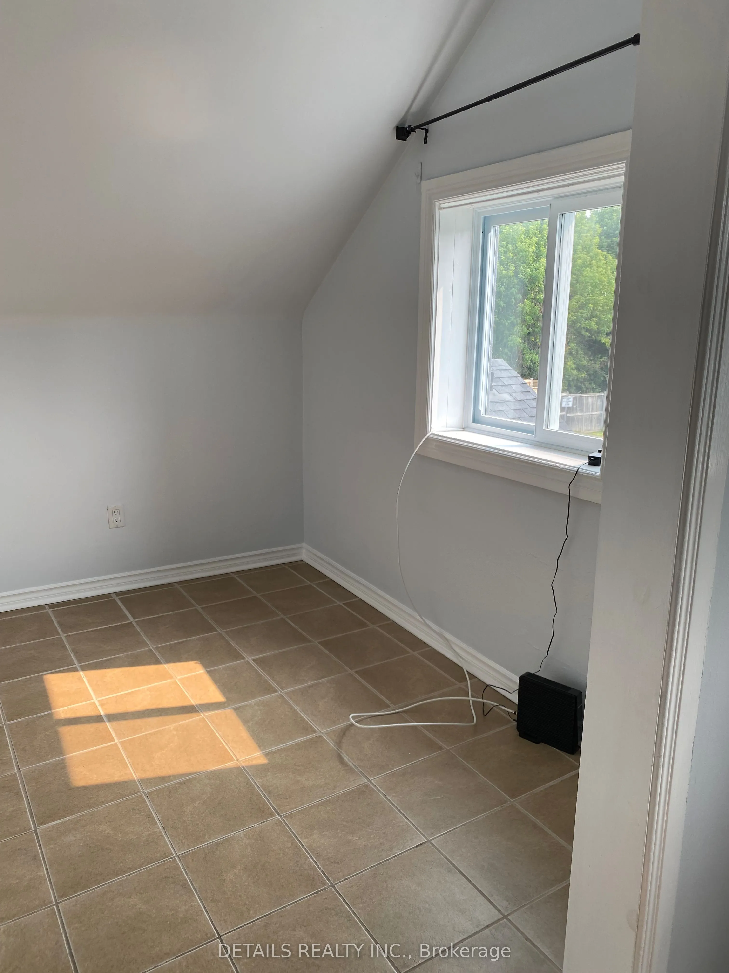 1530 Stittsville Main Street