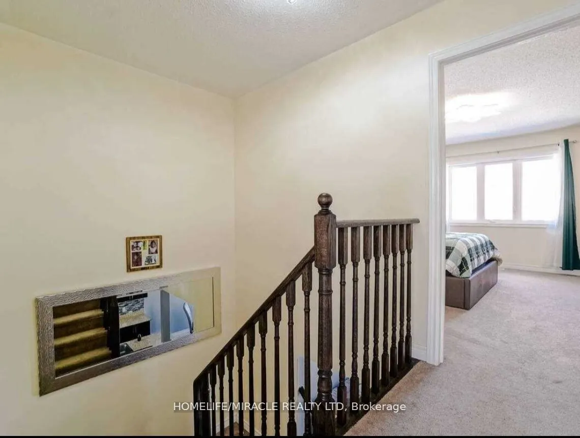 788 Cook Crescent