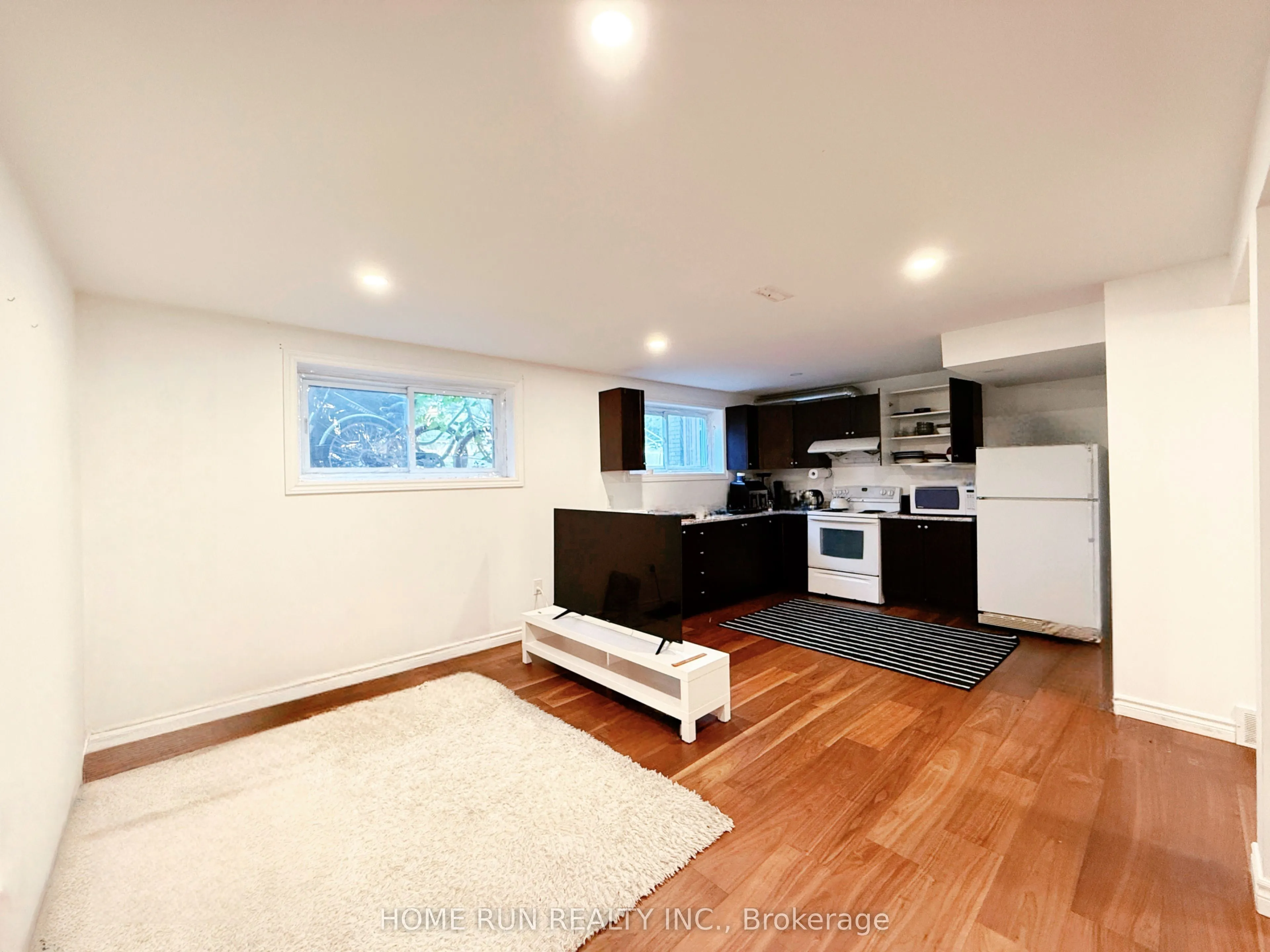 90 Macfarlane Road, #Unit B