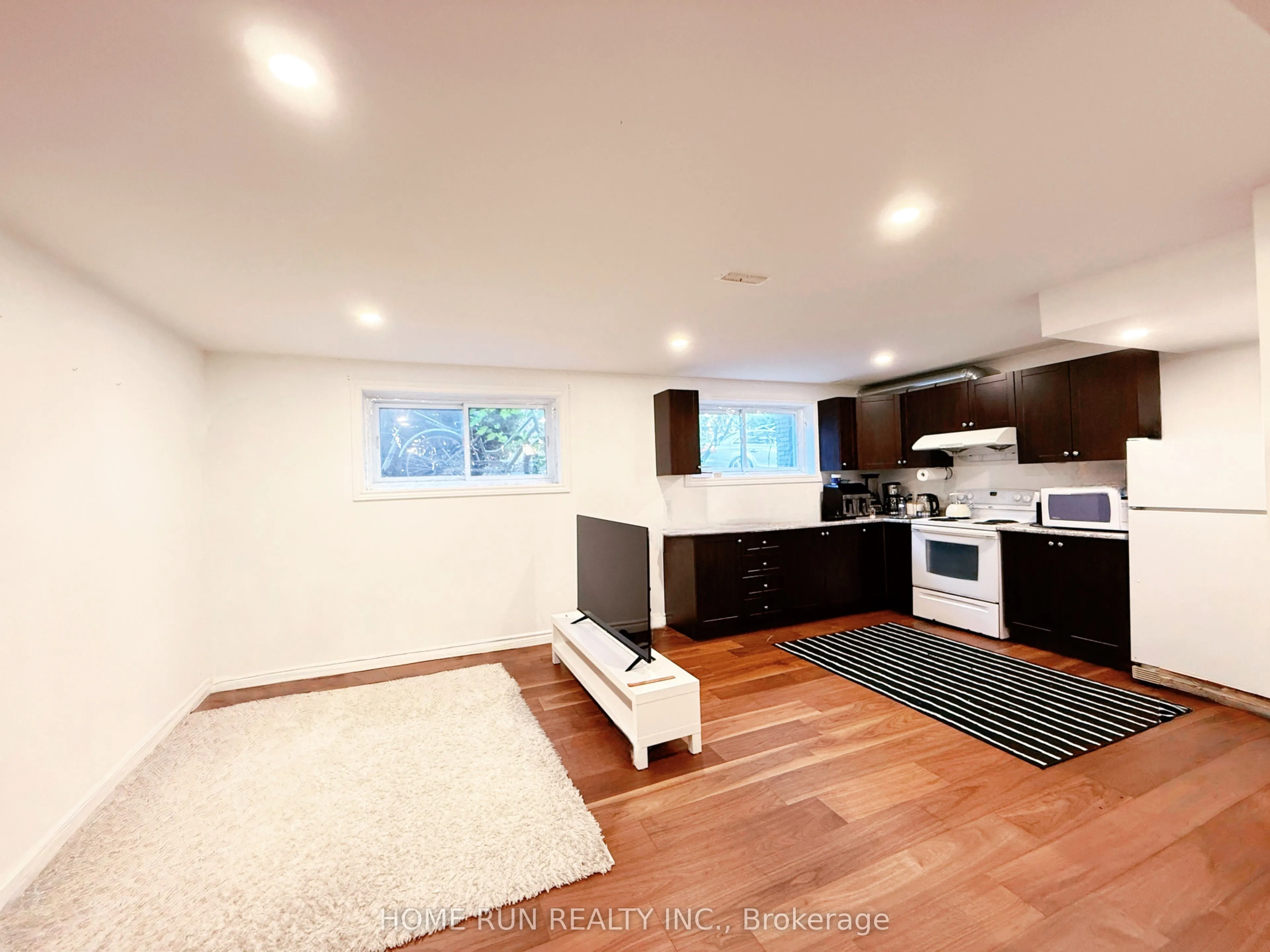 90 Macfarlane Road, #Unit B