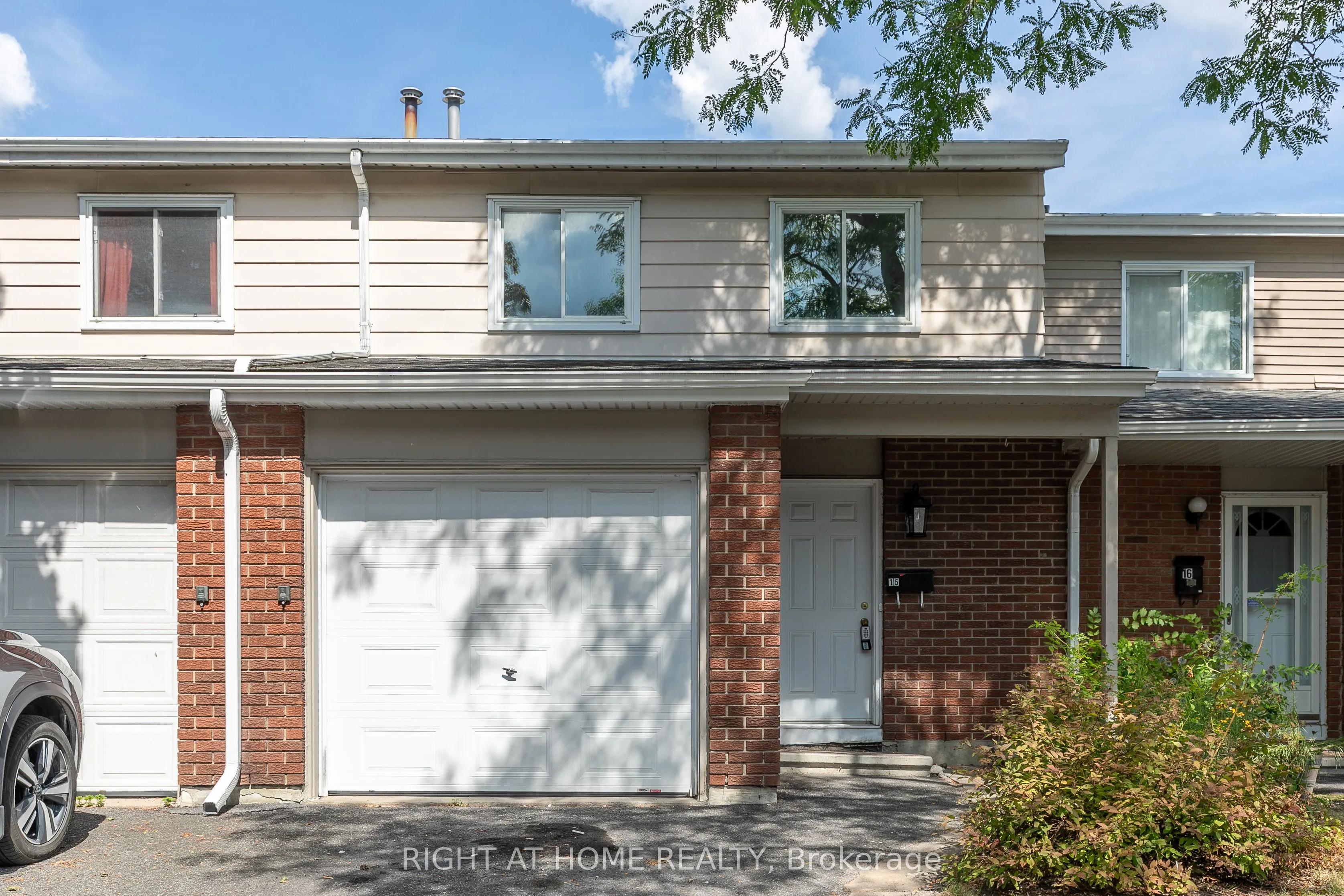 2669 Southvale Drive, #15