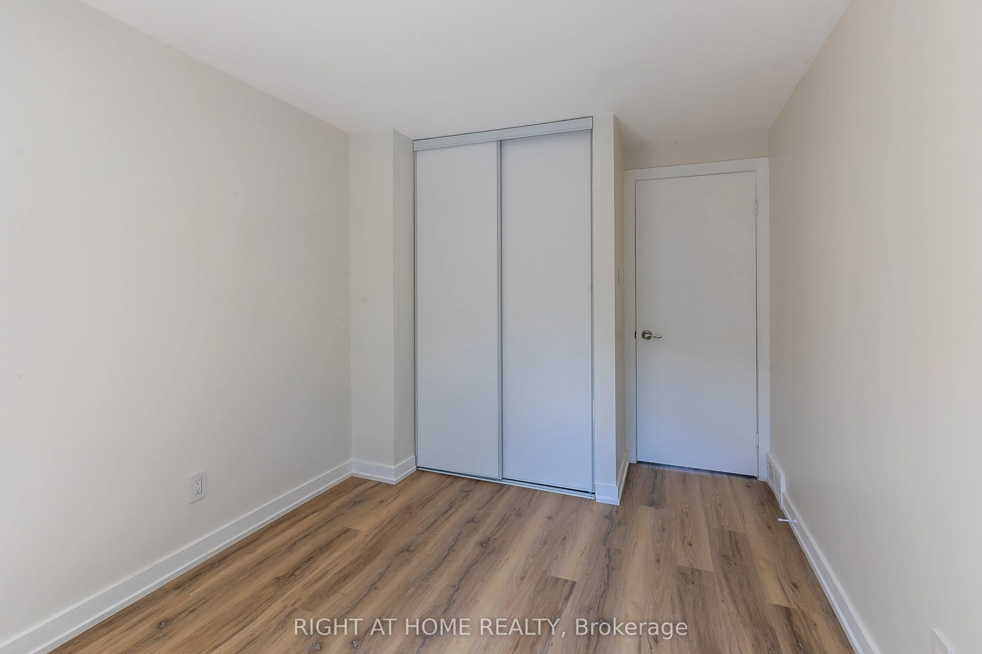2669 Southvale Drive, #15