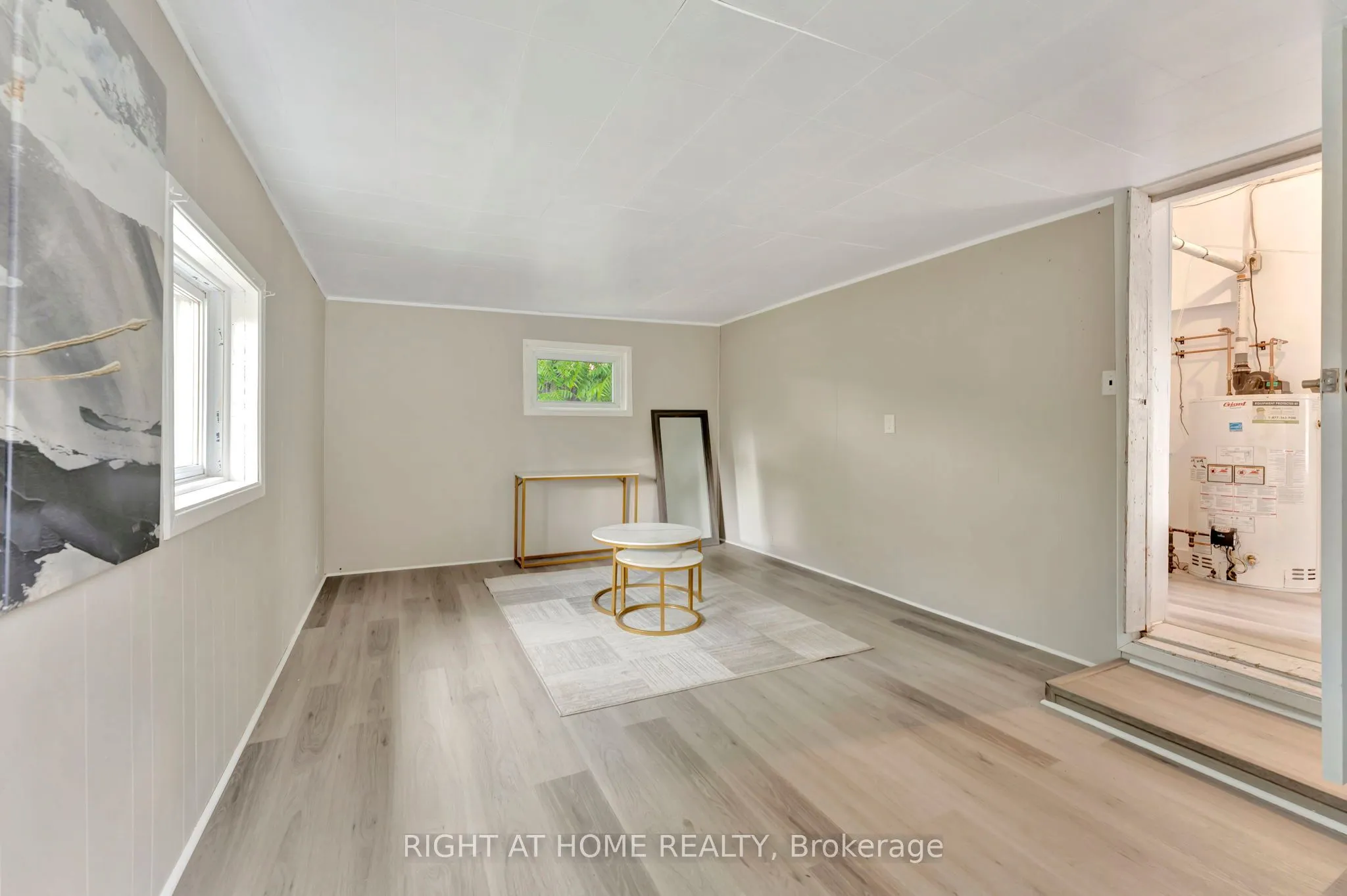 462 Upper Wellington Street