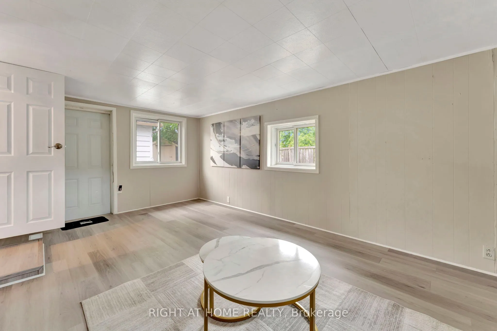 462 Upper Wellington Street