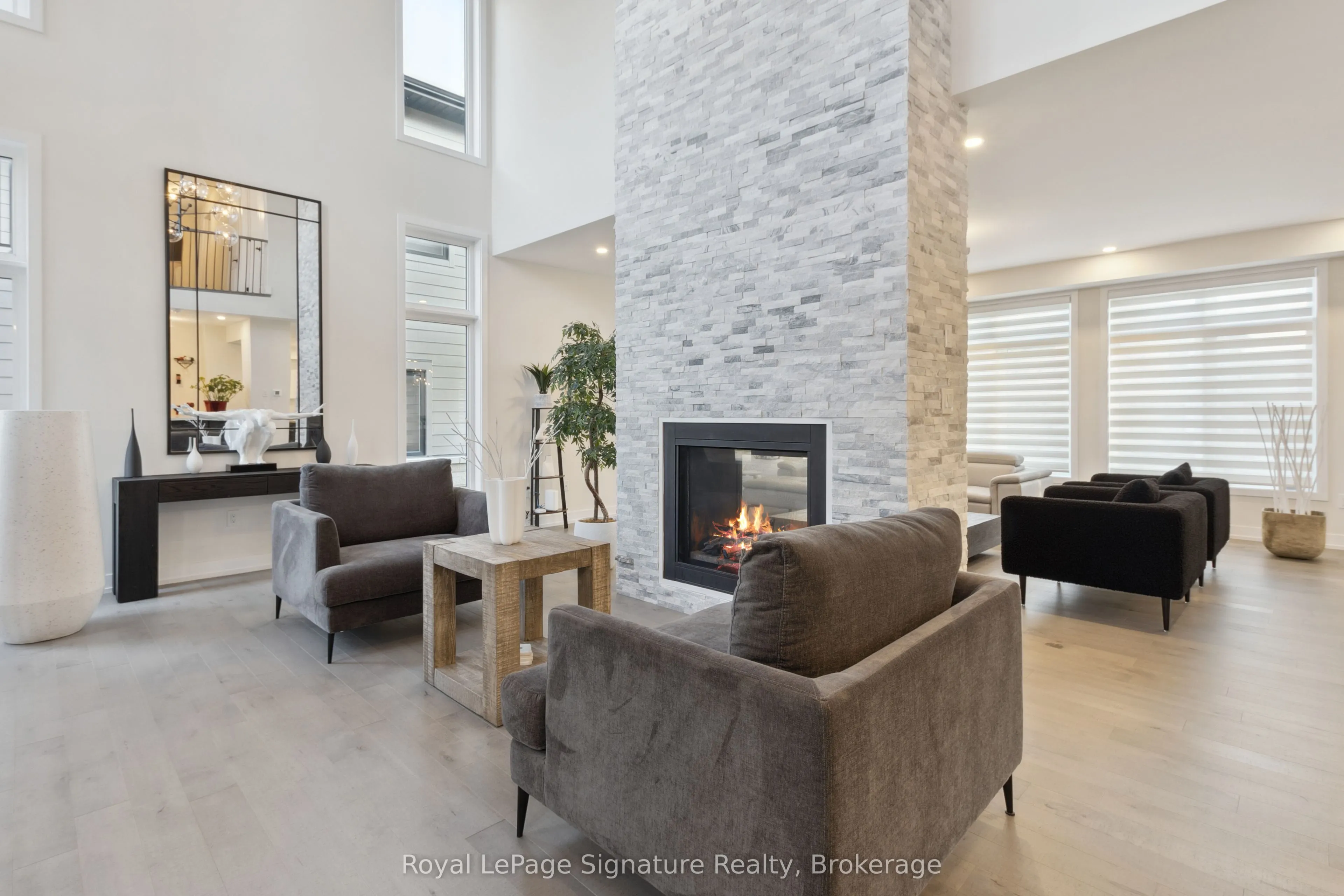 102 STONELEIGH DRIVE