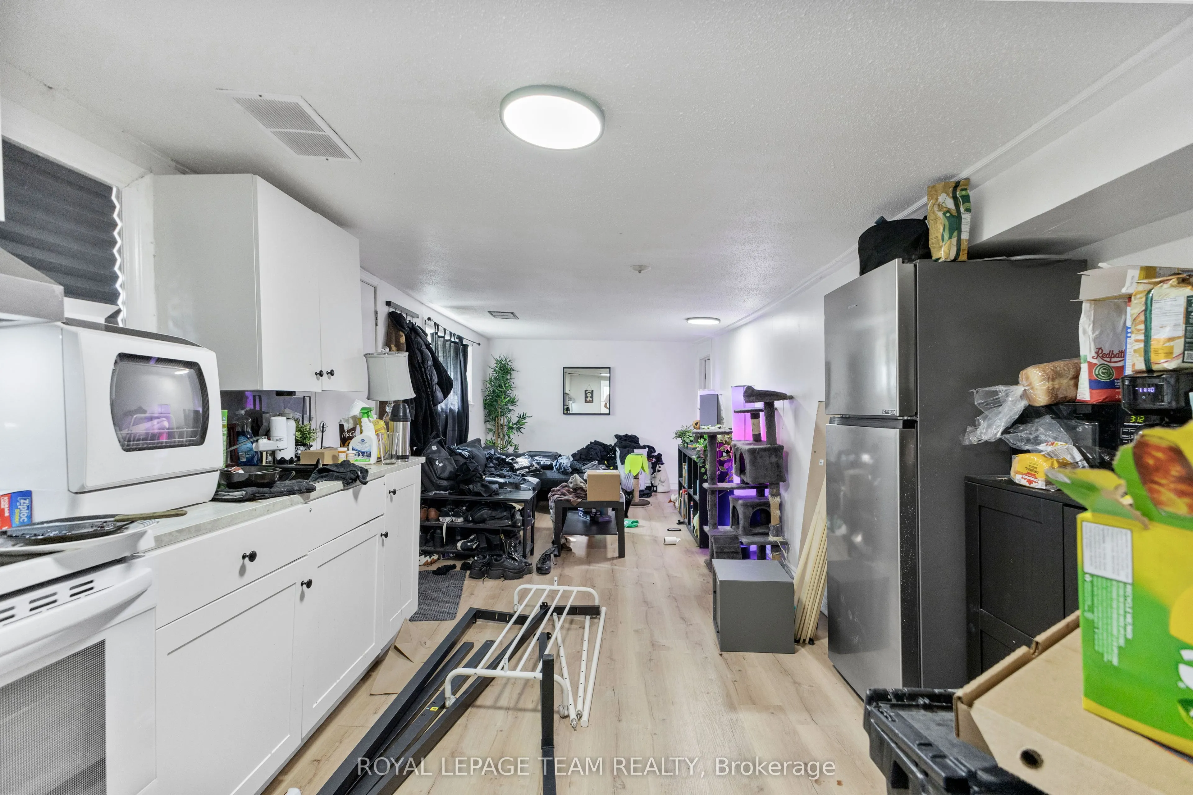 105 Jolliet Avenue