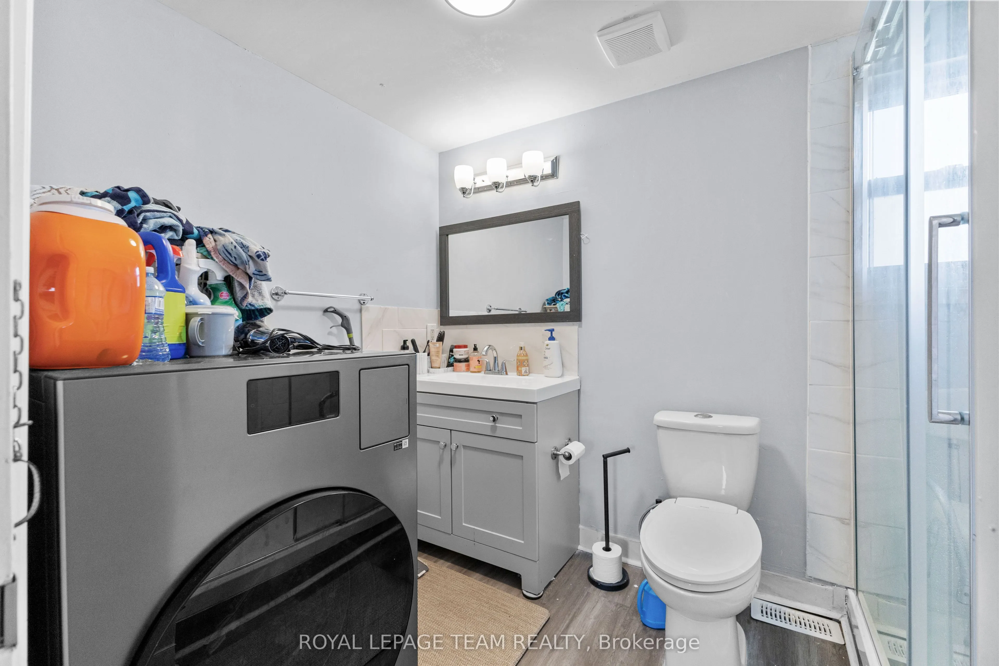 105 Jolliet Avenue