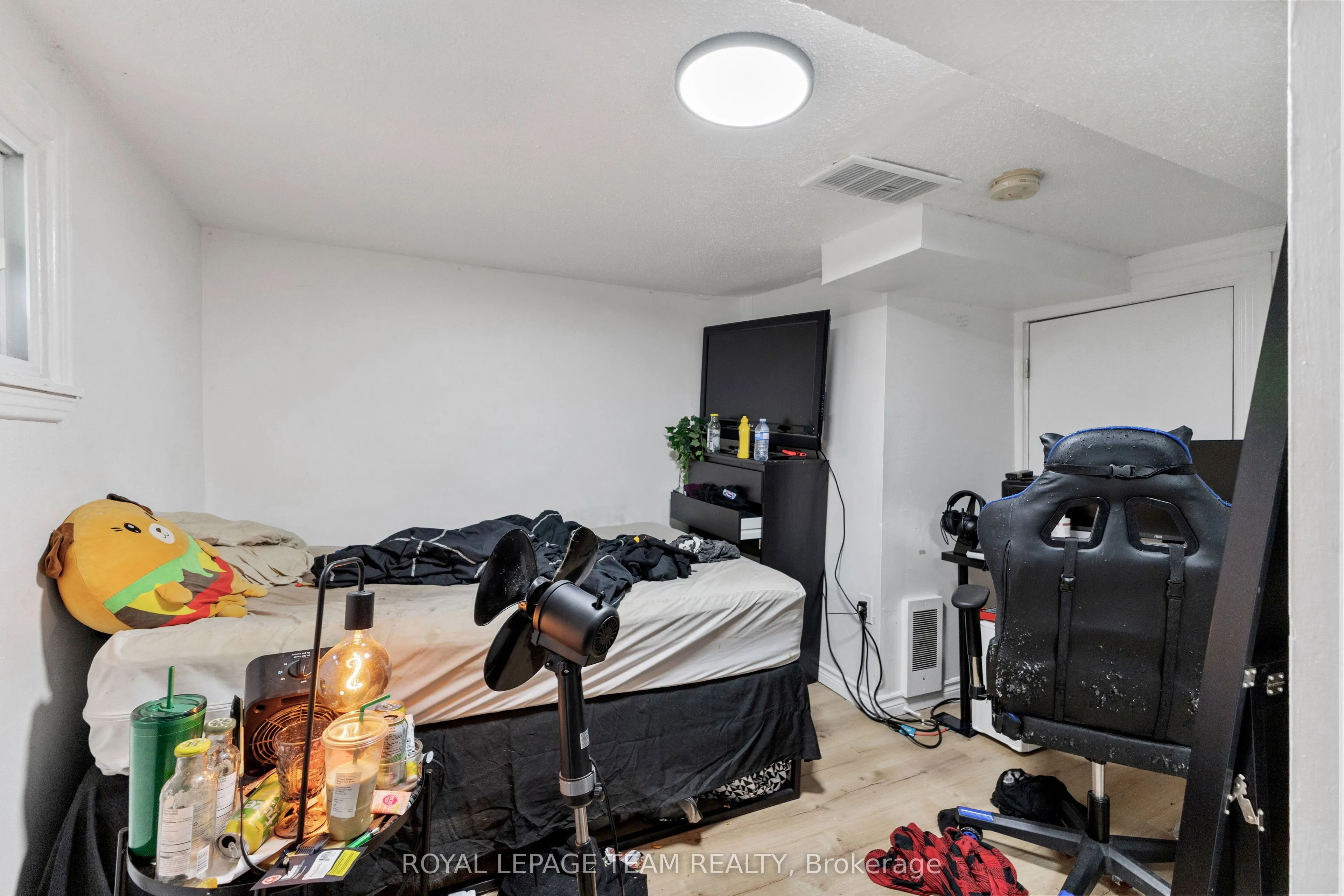 105 Jolliet Avenue