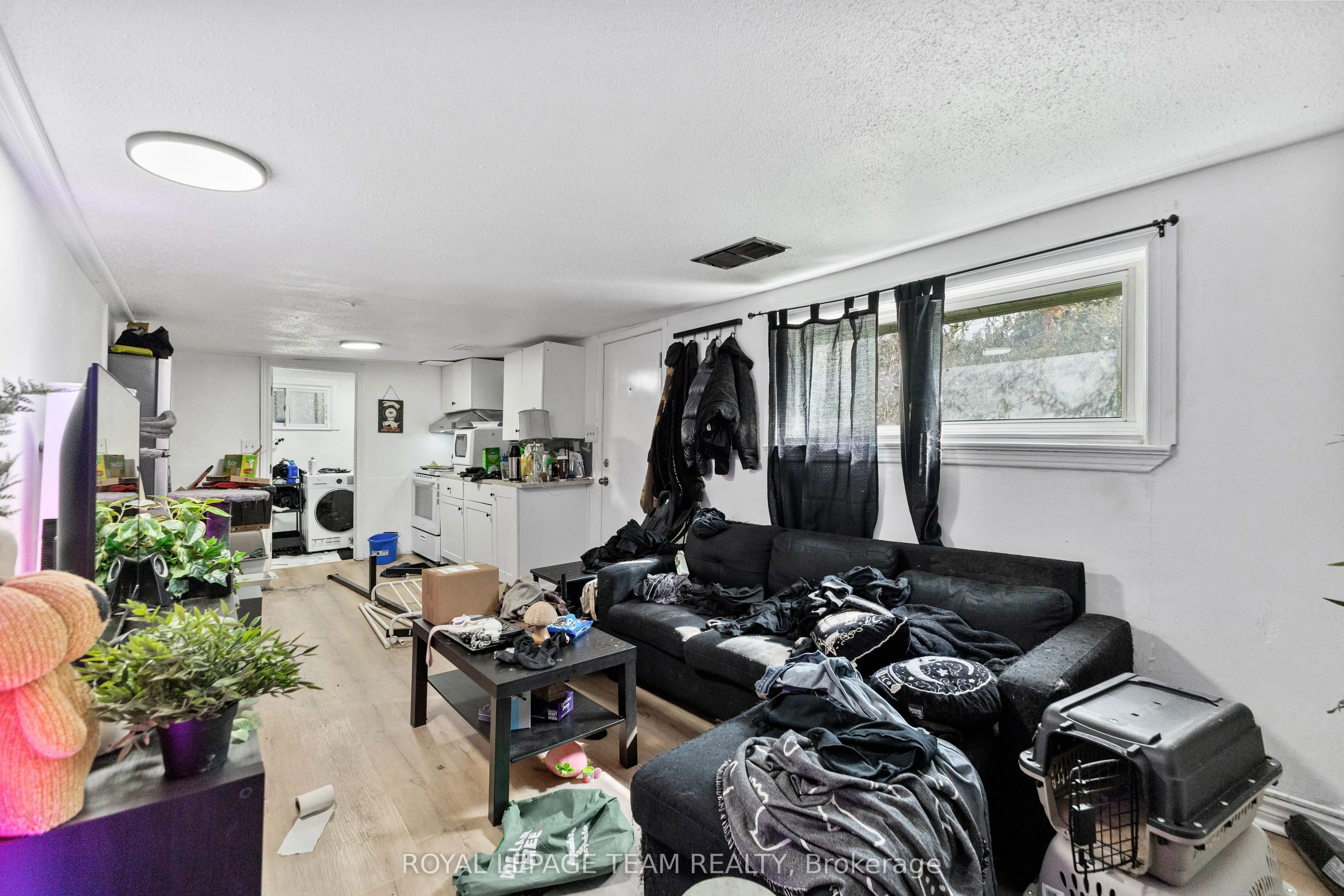 105 Jolliet Avenue