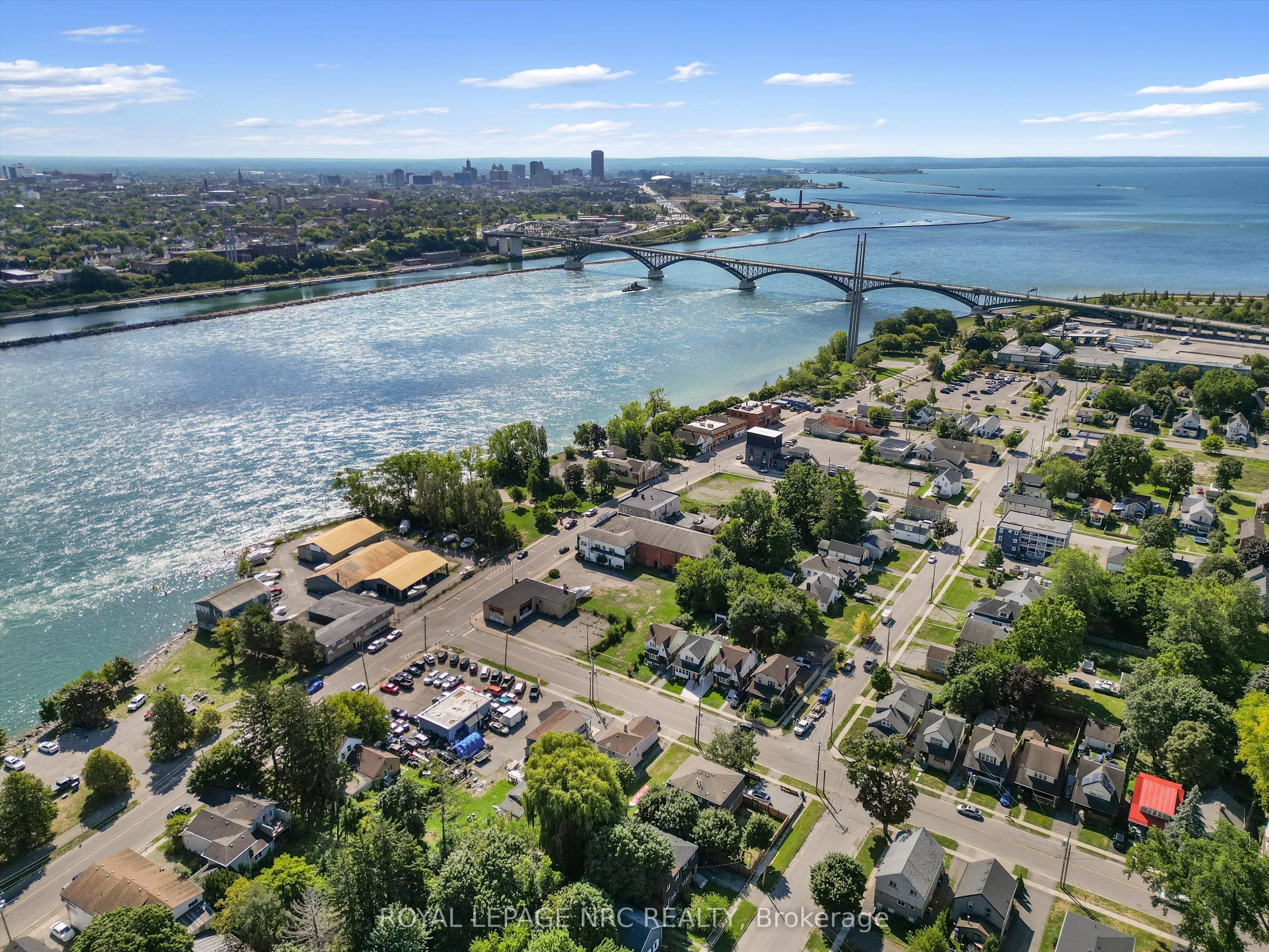131-139 Niagara Boulevard