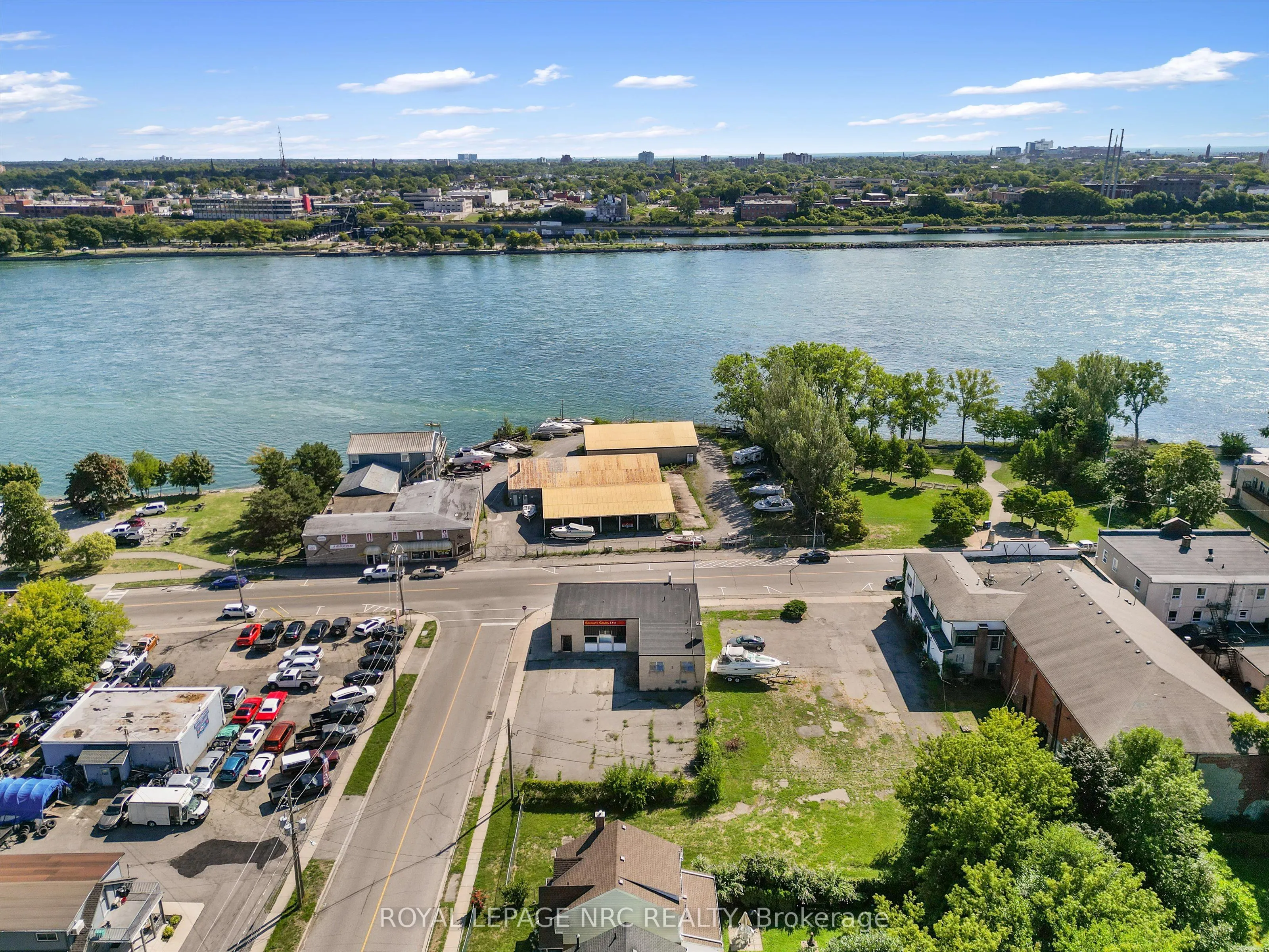 155 Niagara Boulevard