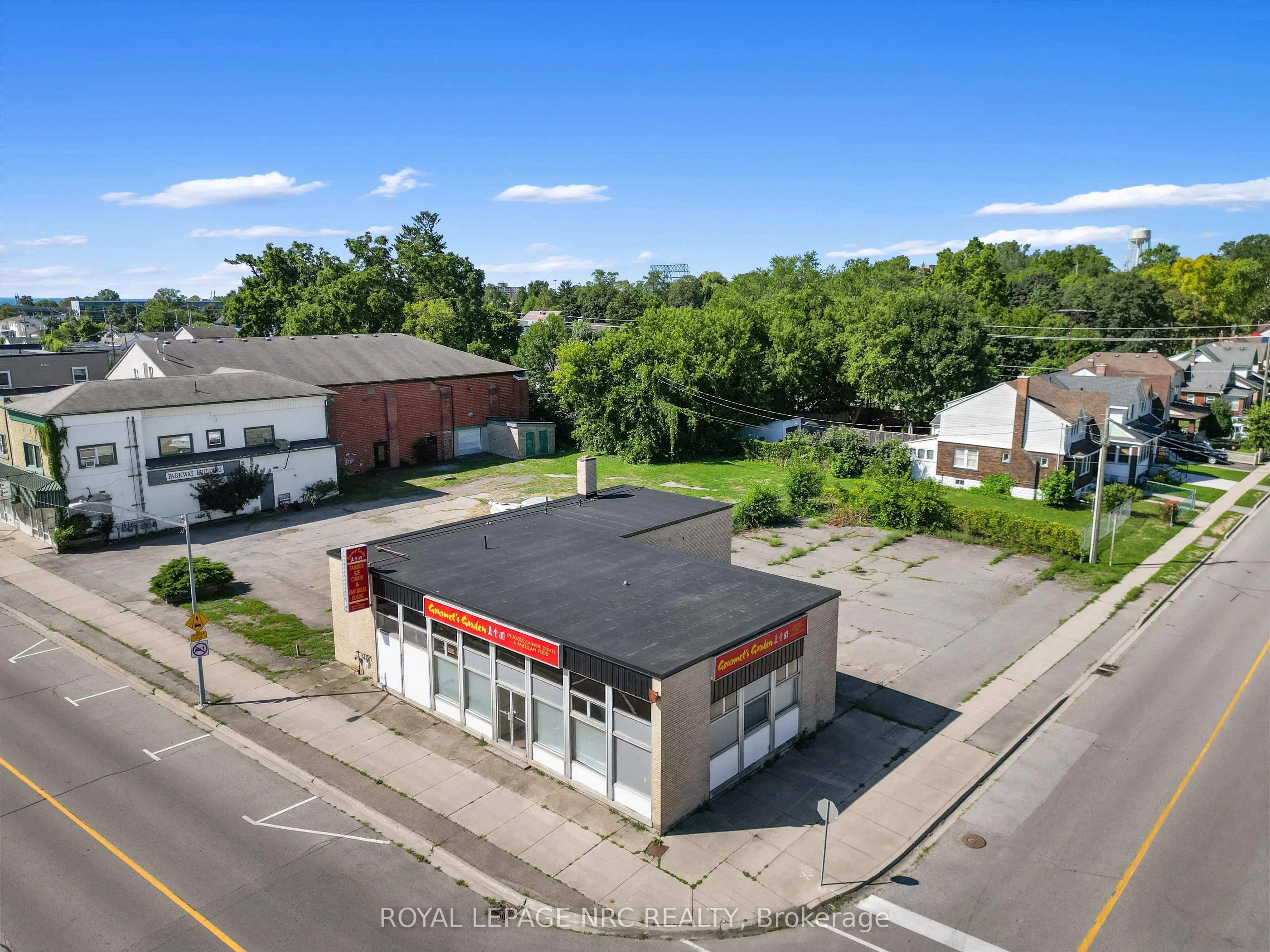 155 Niagara Boulevard